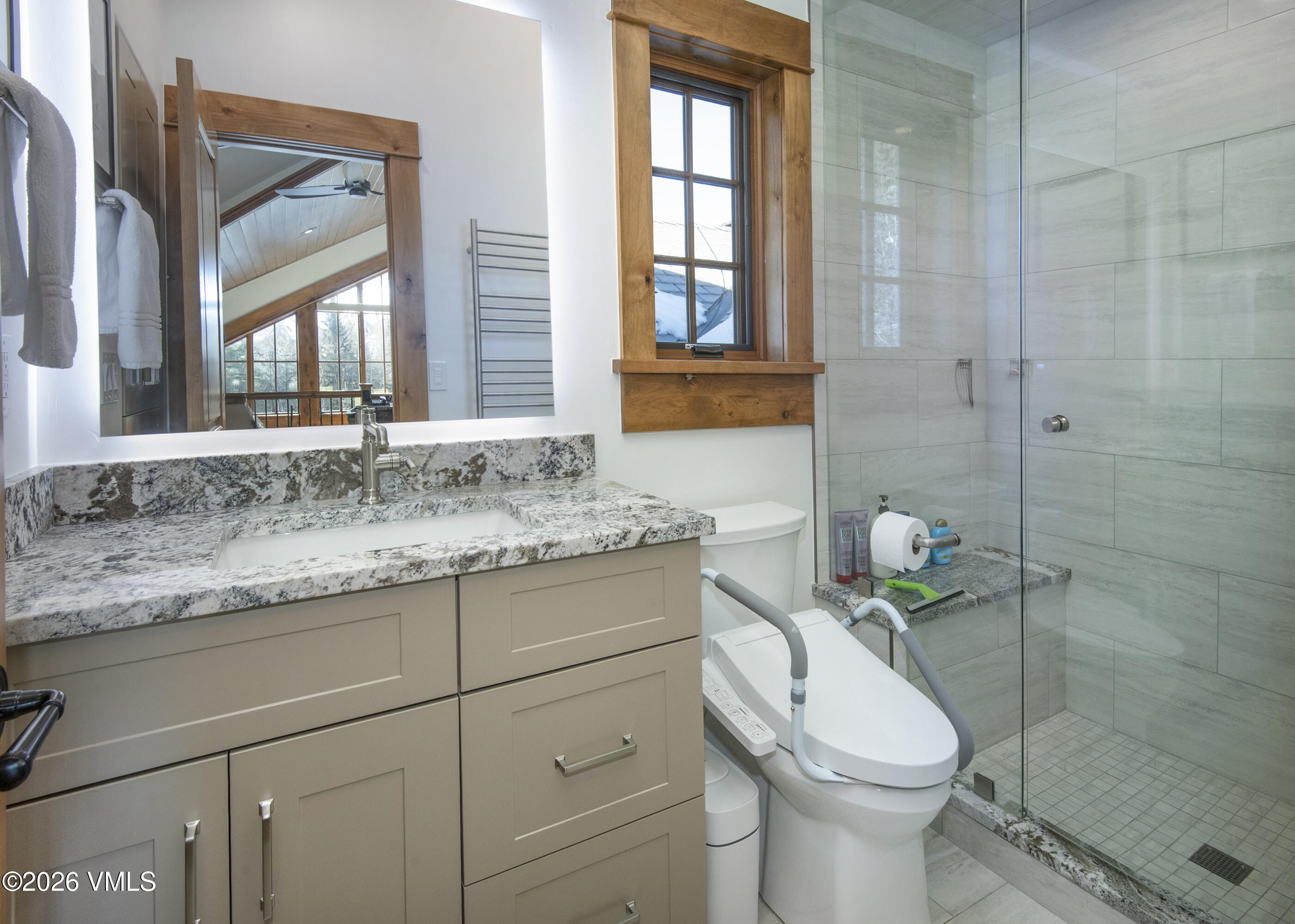 1120 Village Road 8
