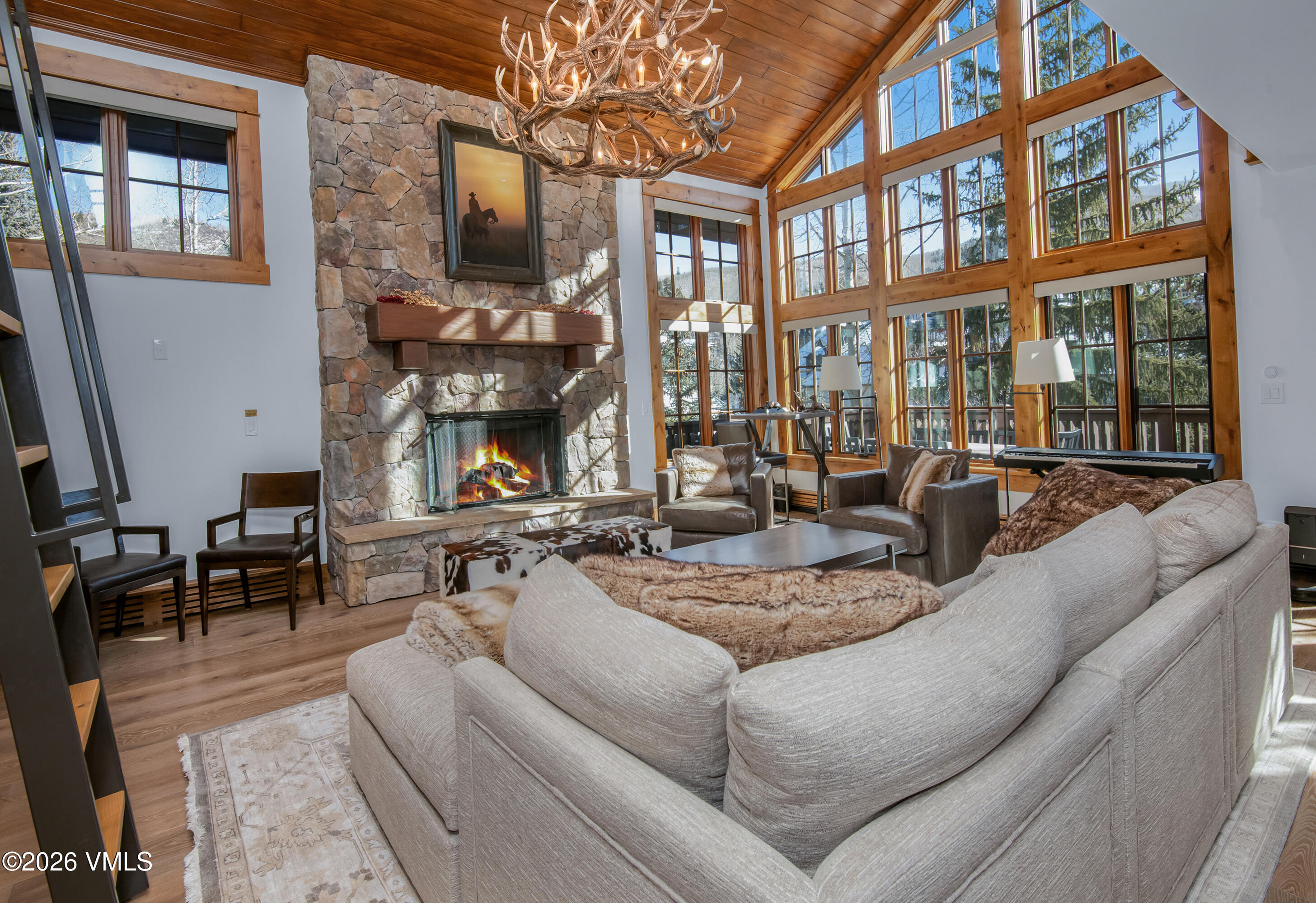 1120 Village Road 8