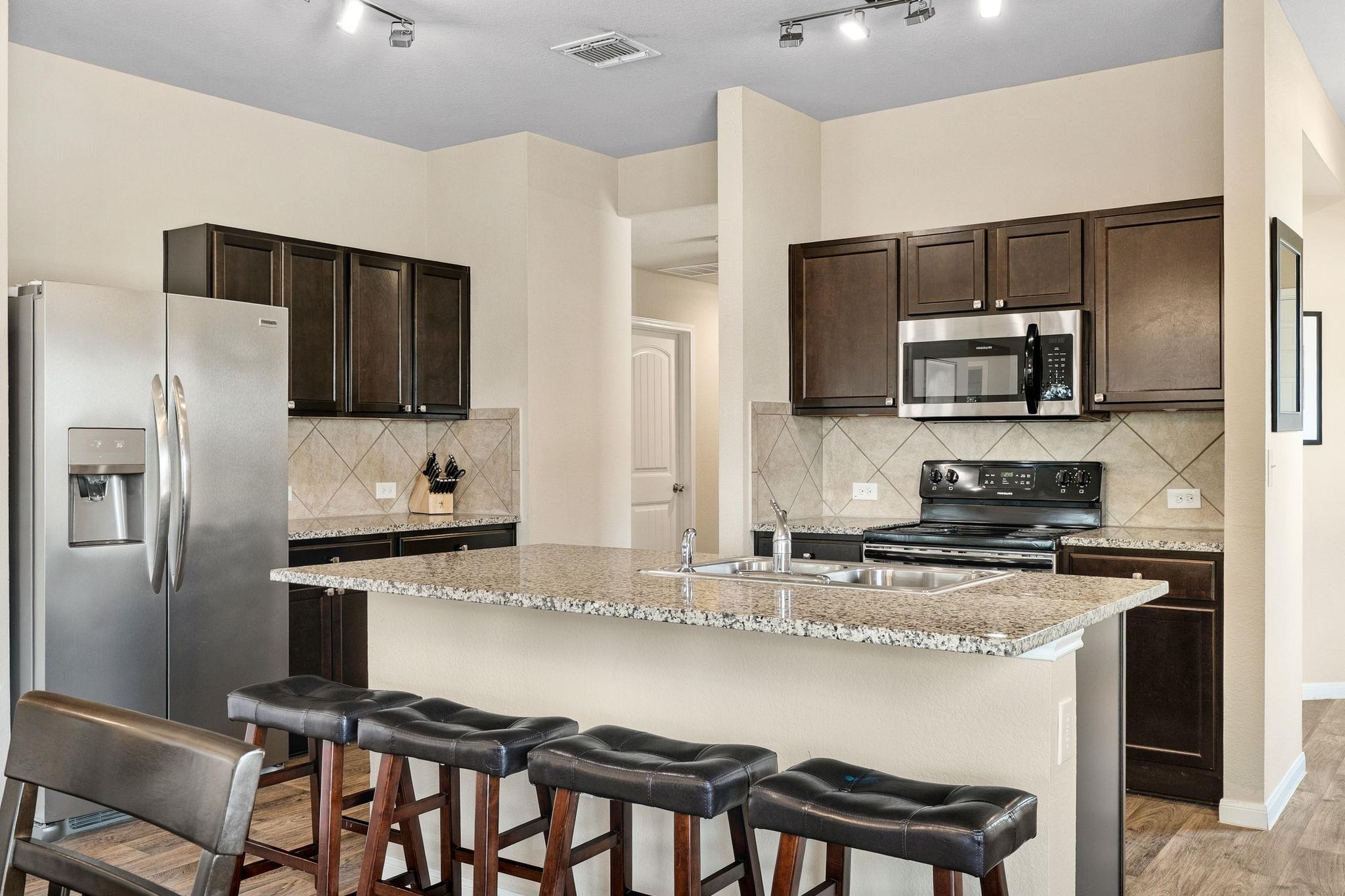 12300 Riprap DR