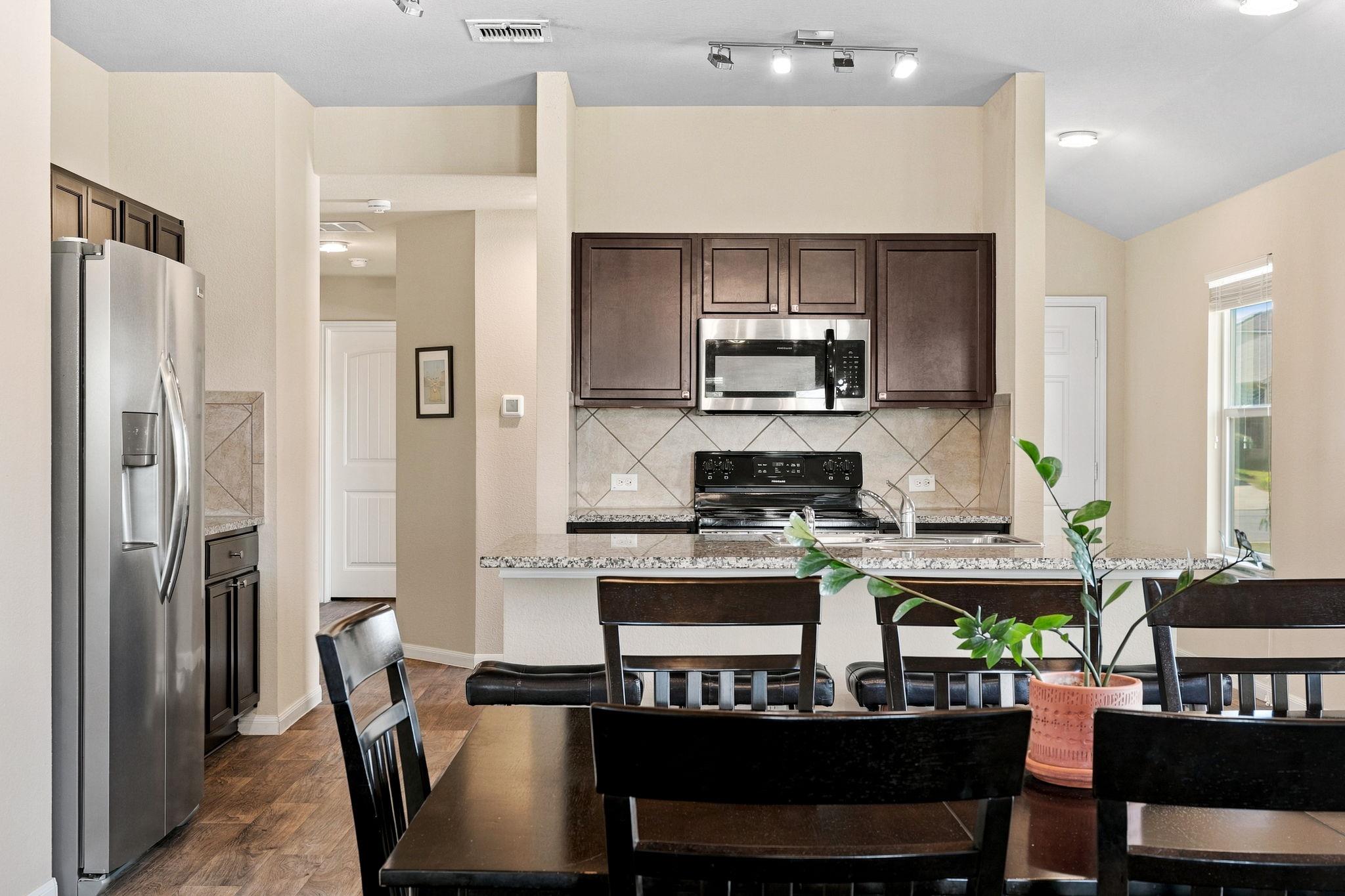 12300 Riprap DR