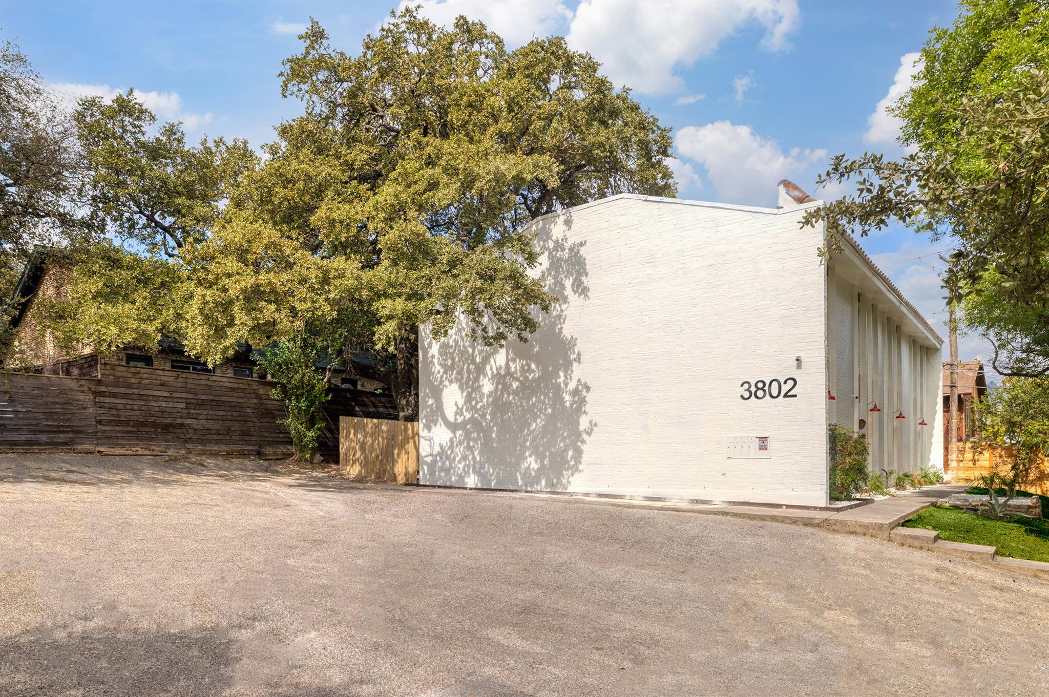 3802 Southway DR