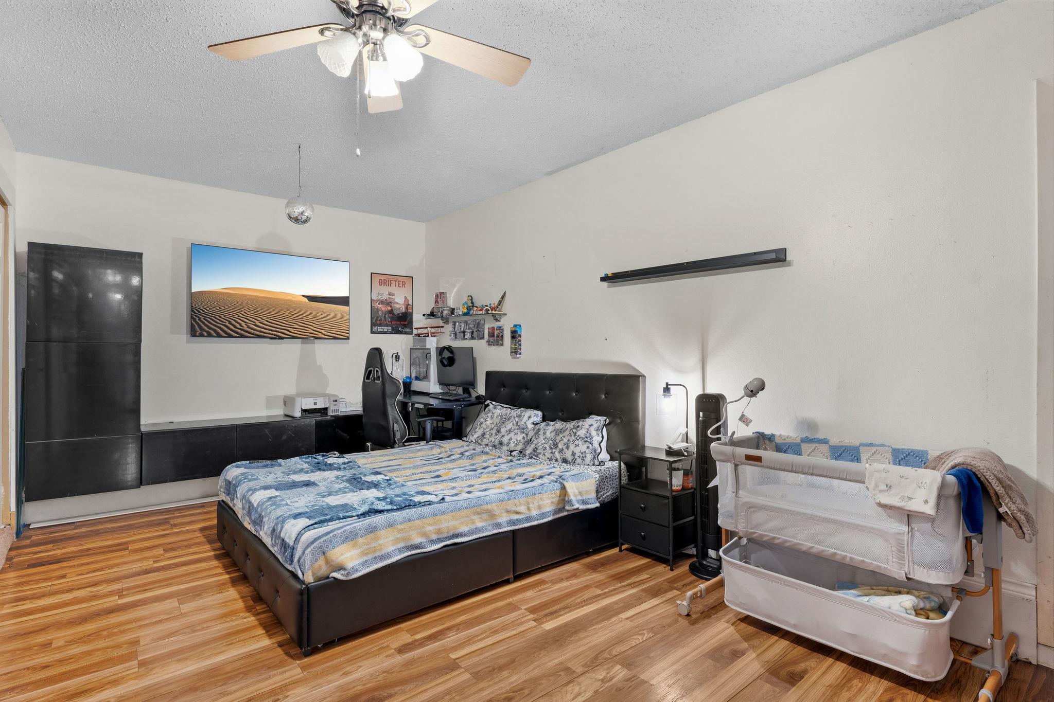 1304 Cool Shadow DR