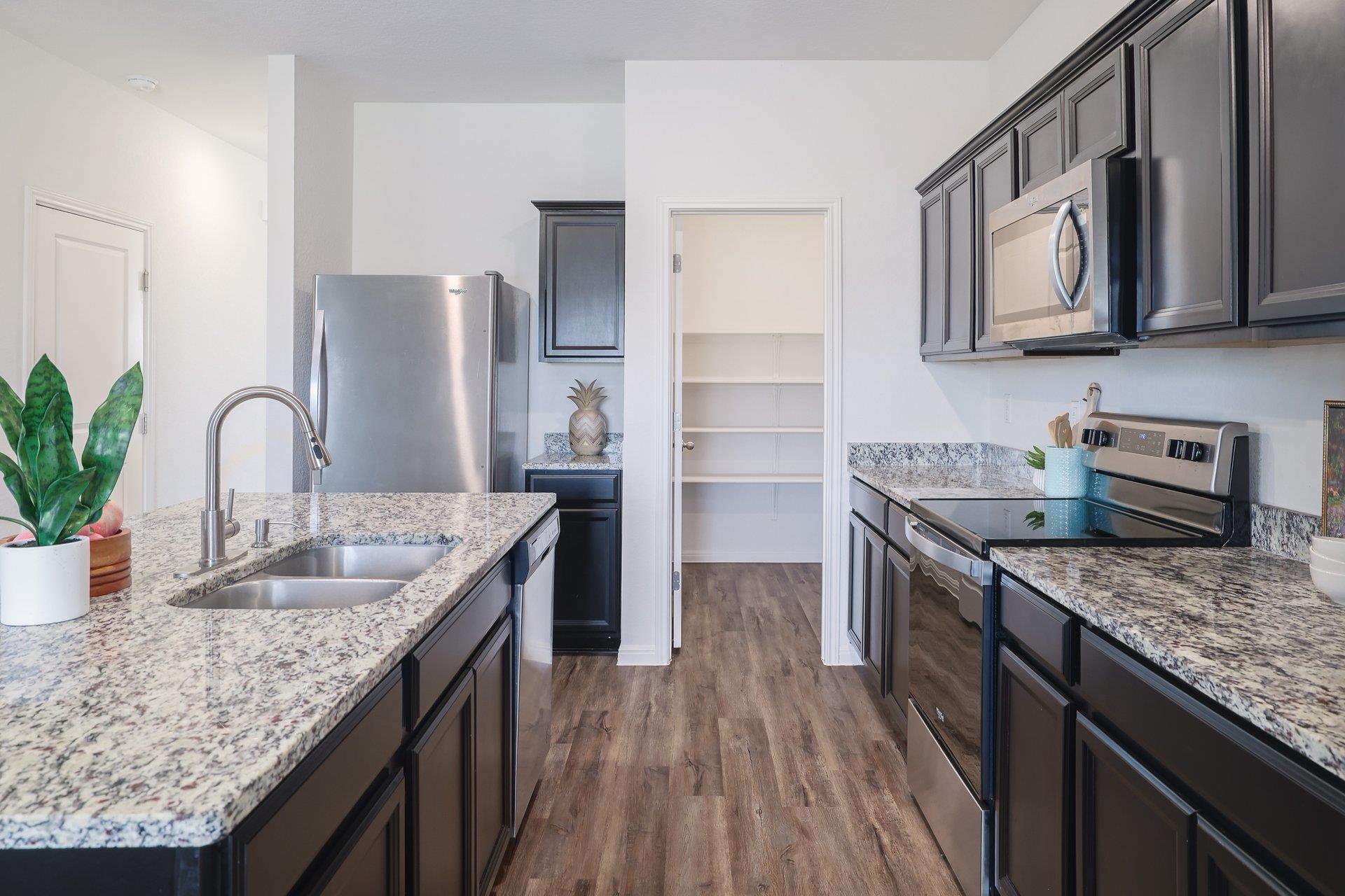 14400 Shooter McGavin DR