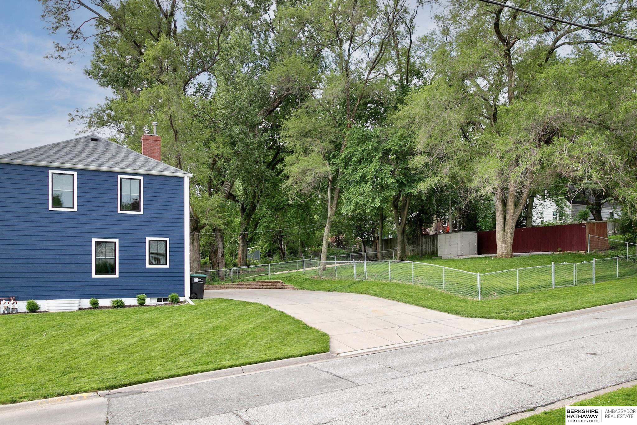502 S 50th Street