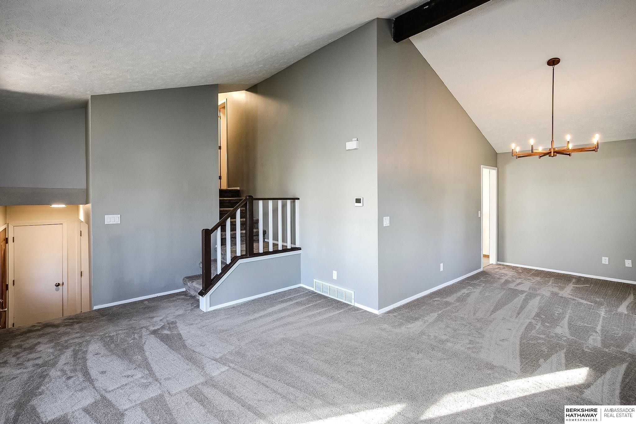 801 Tara Road
