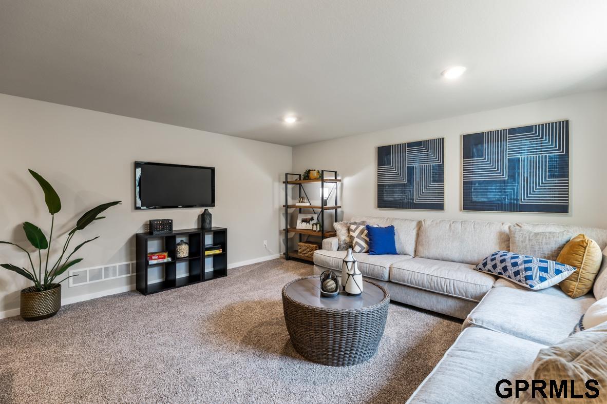 6316 Harvest Drive