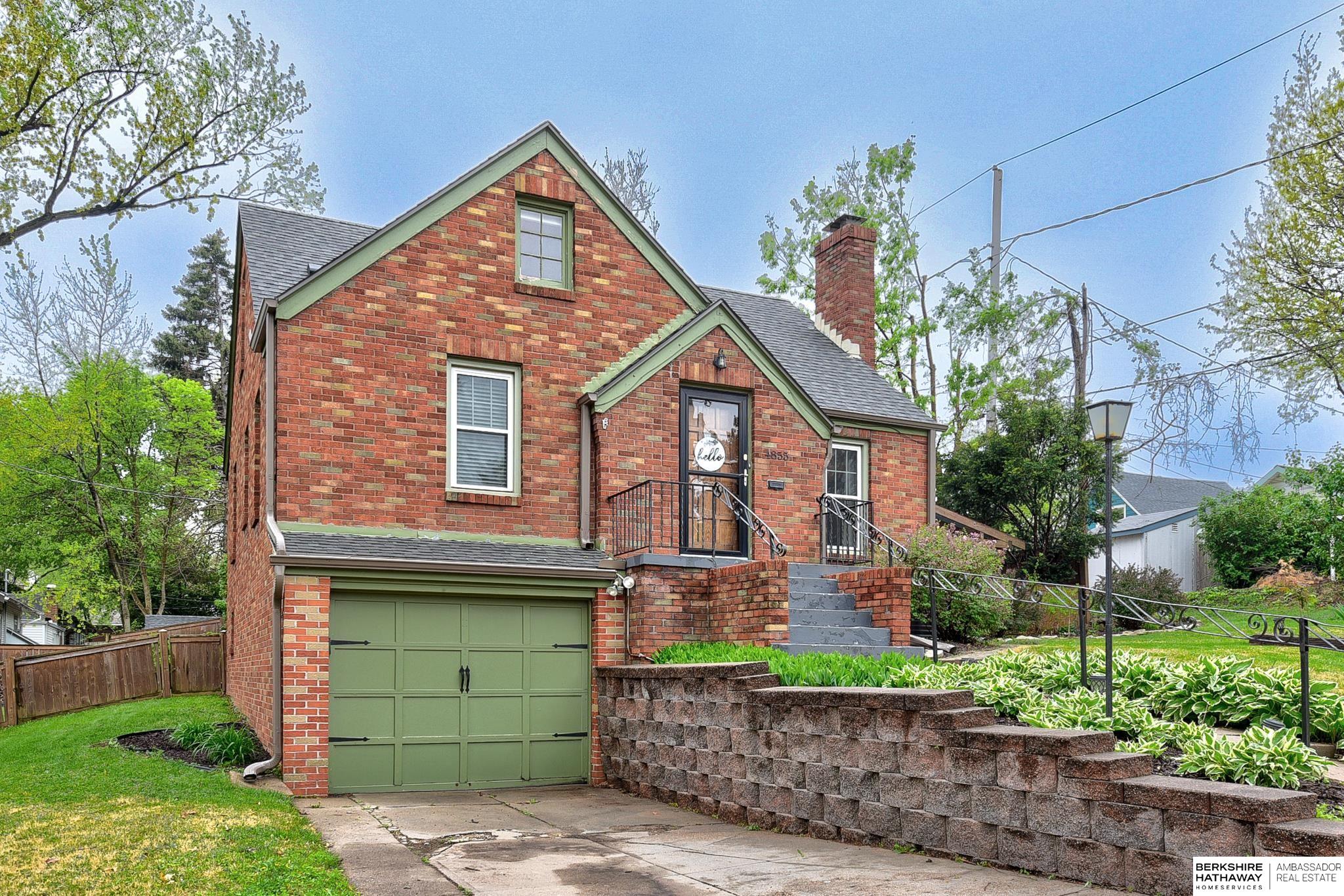 4855 Blondo Street