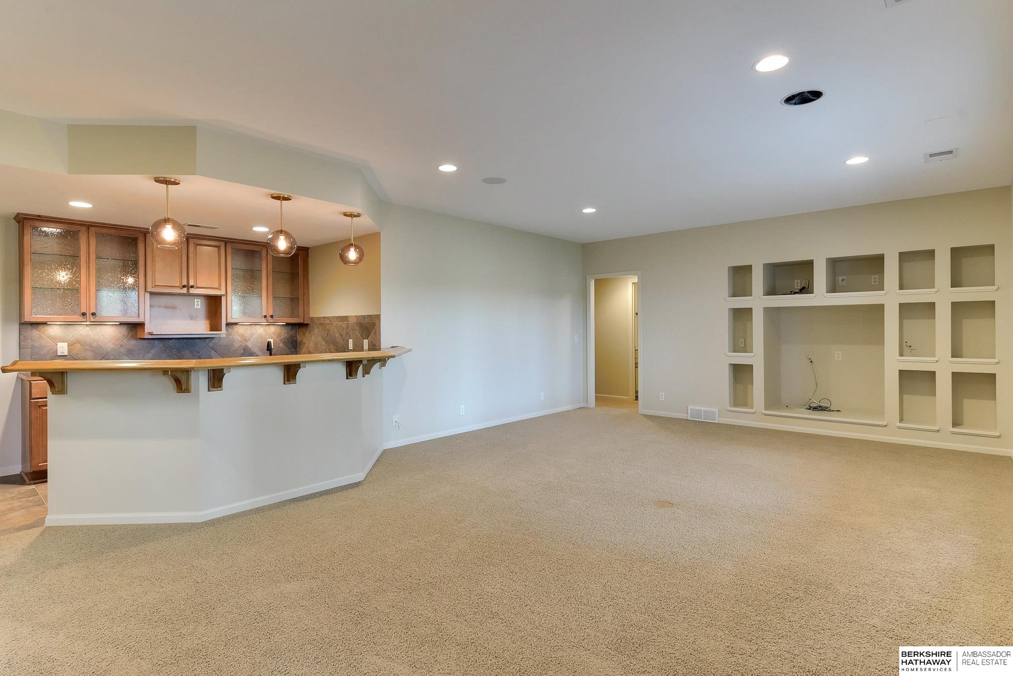 1414 S 189th Court