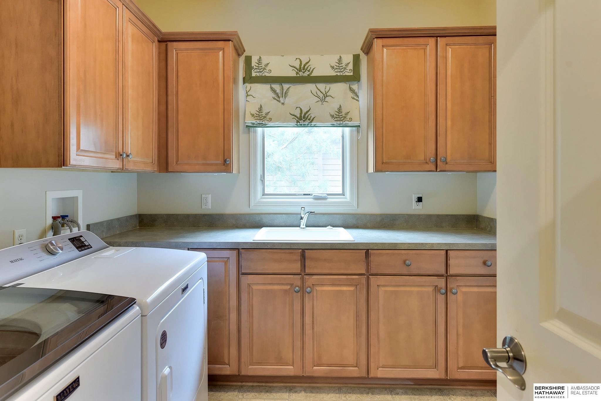 1414 S 189th Court