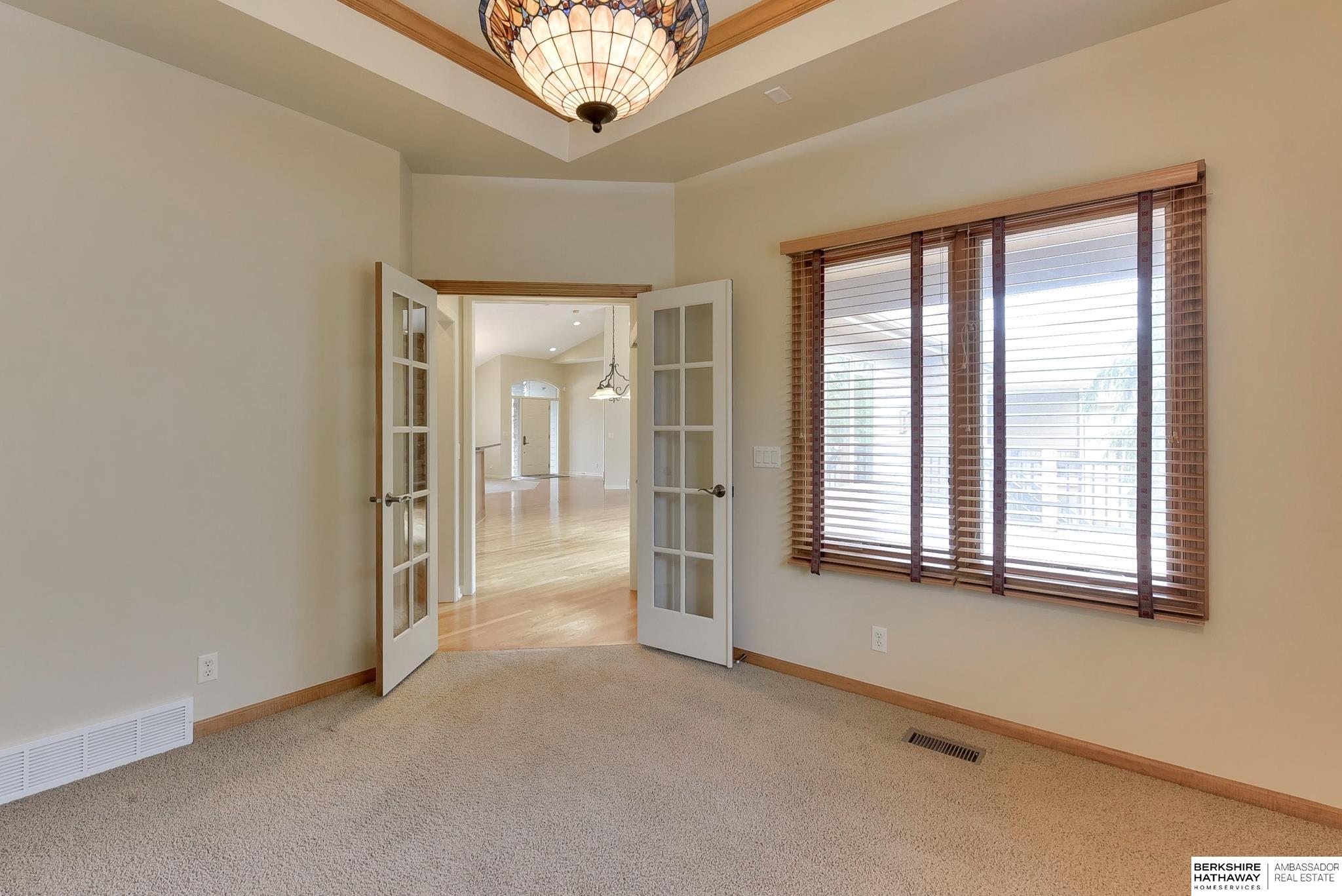 1414 S 189th Court