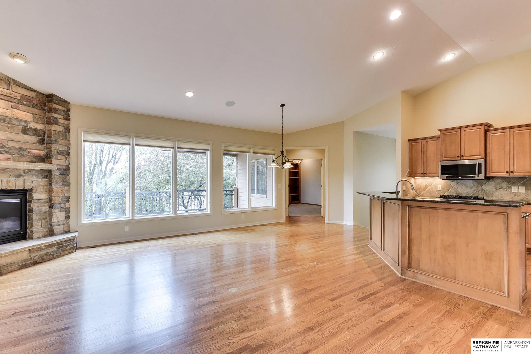 1414 S 189th Court