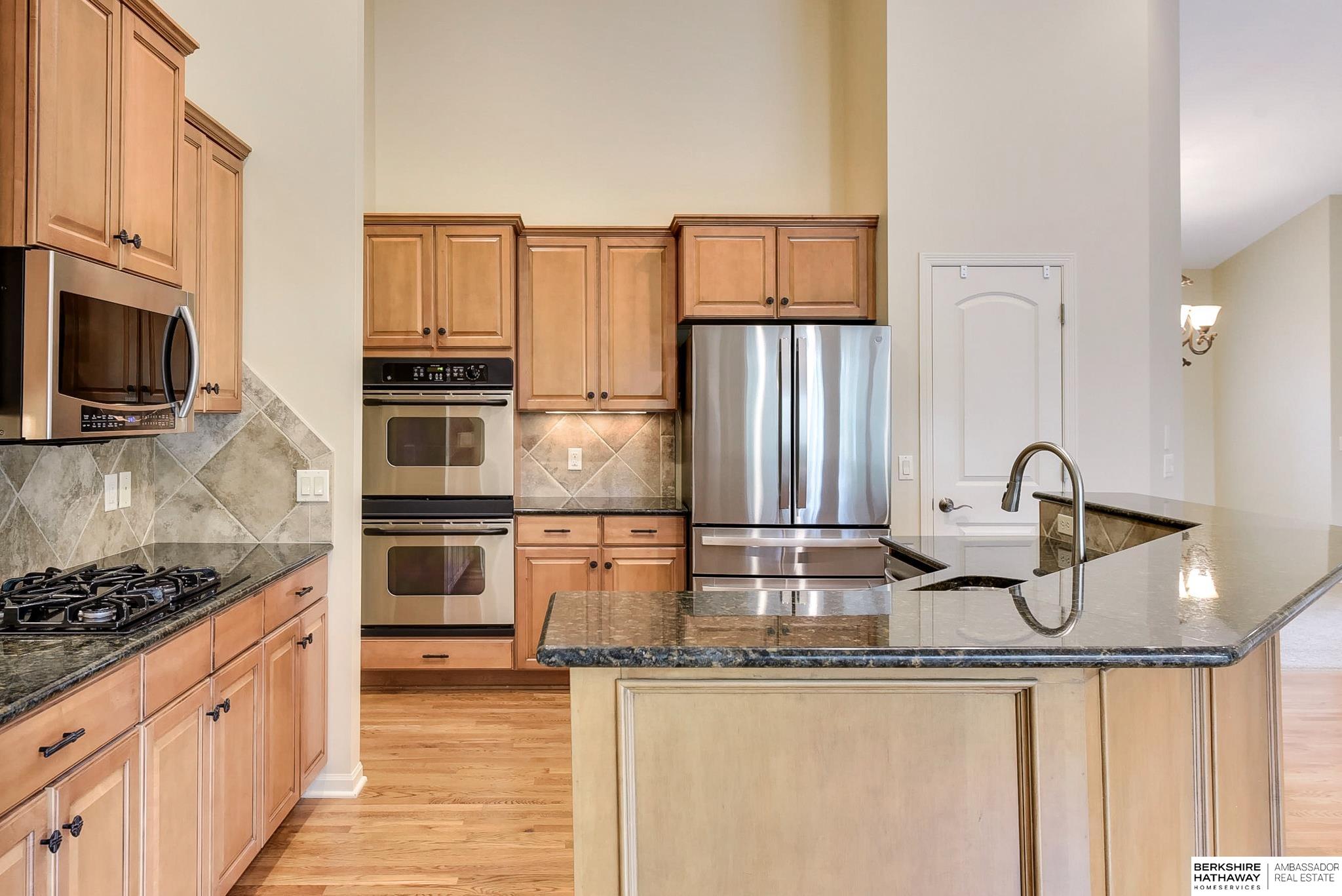 1414 S 189th Court