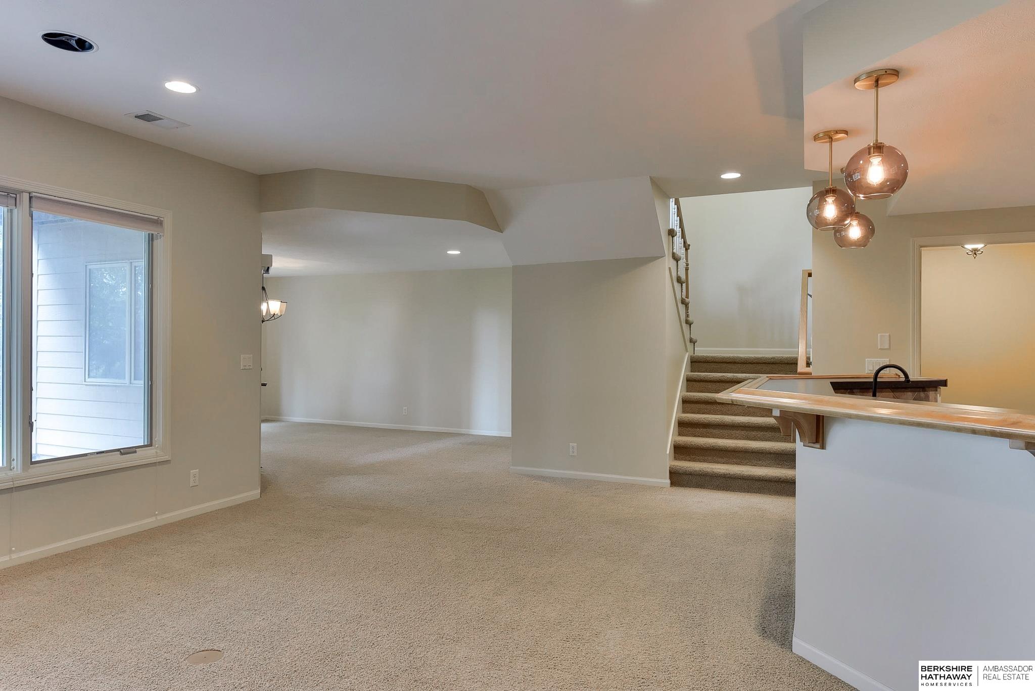 1414 S 189th Court