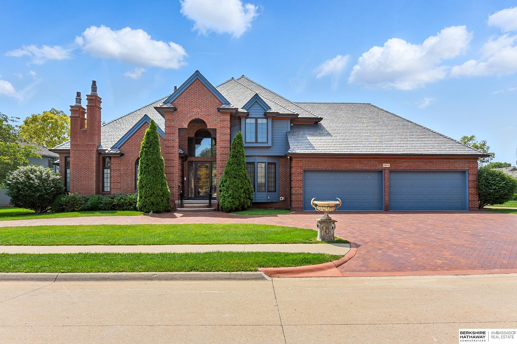 5604 S 118th Plaza