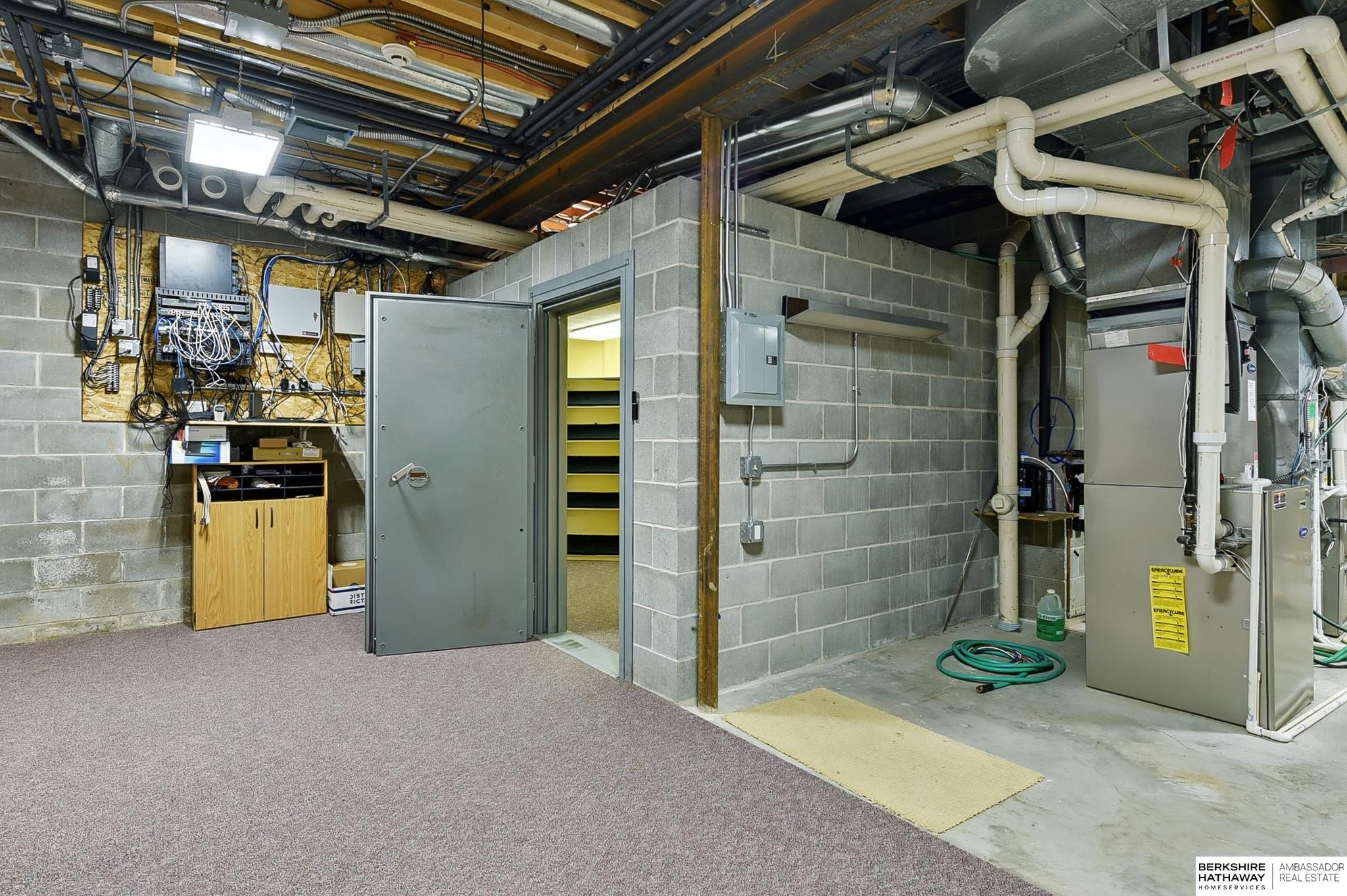 5604 S 118th Plaza