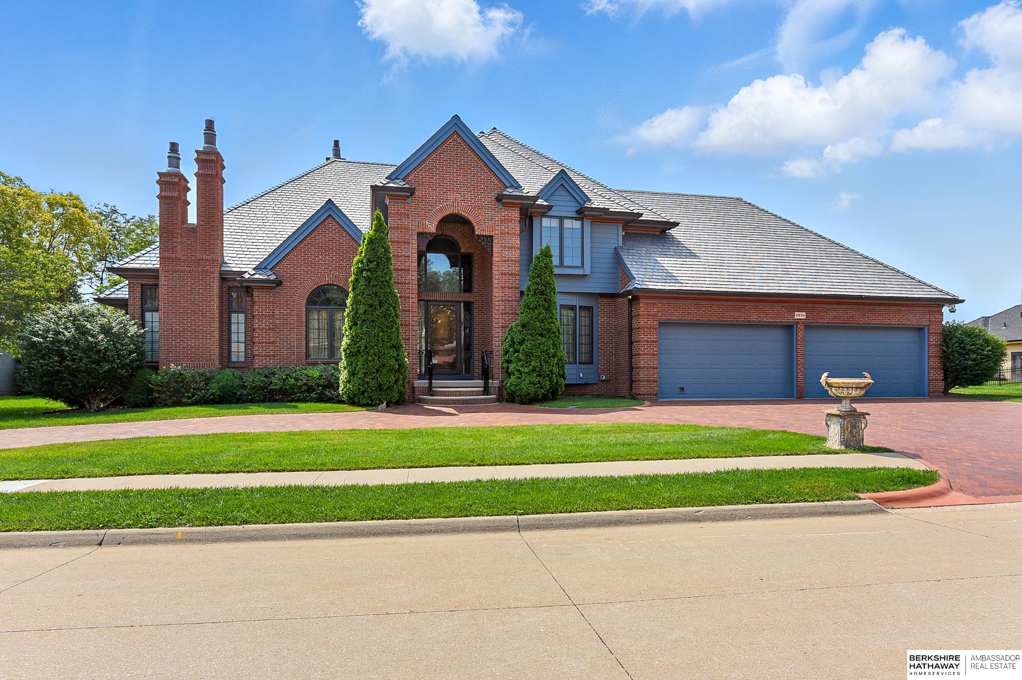 5604 S 118th Plaza