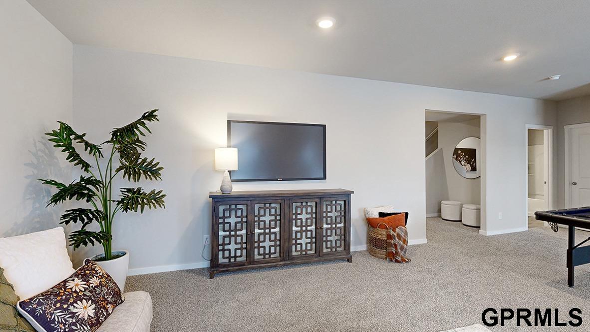 17019 Reynolds Street