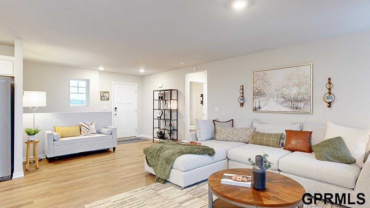 17019 Reynolds Street