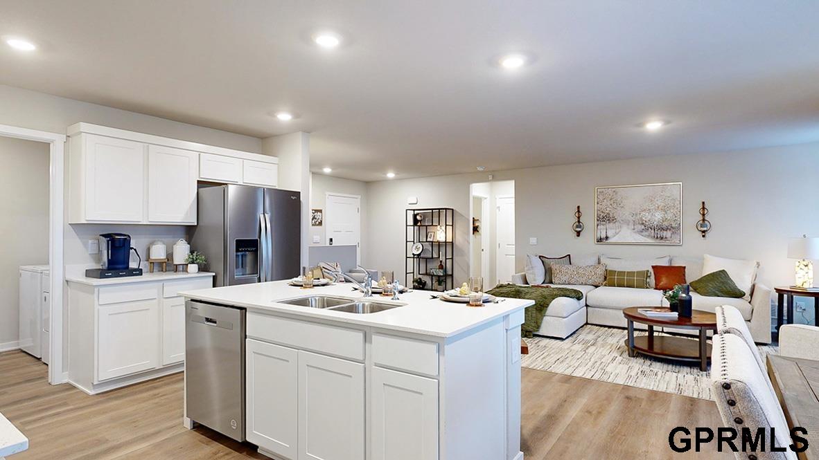 17019 Reynolds Street