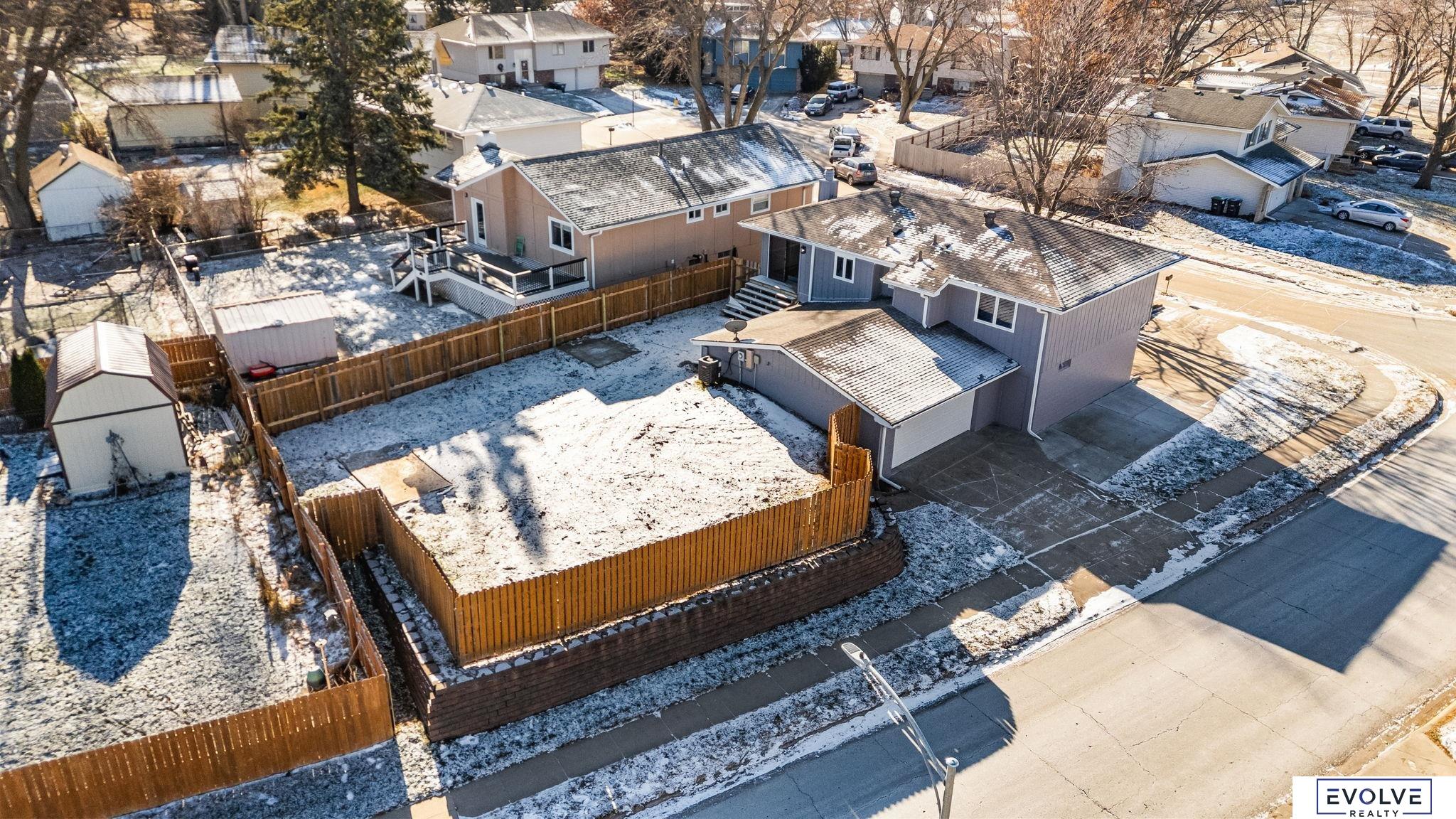 6355 S 140th Circle
