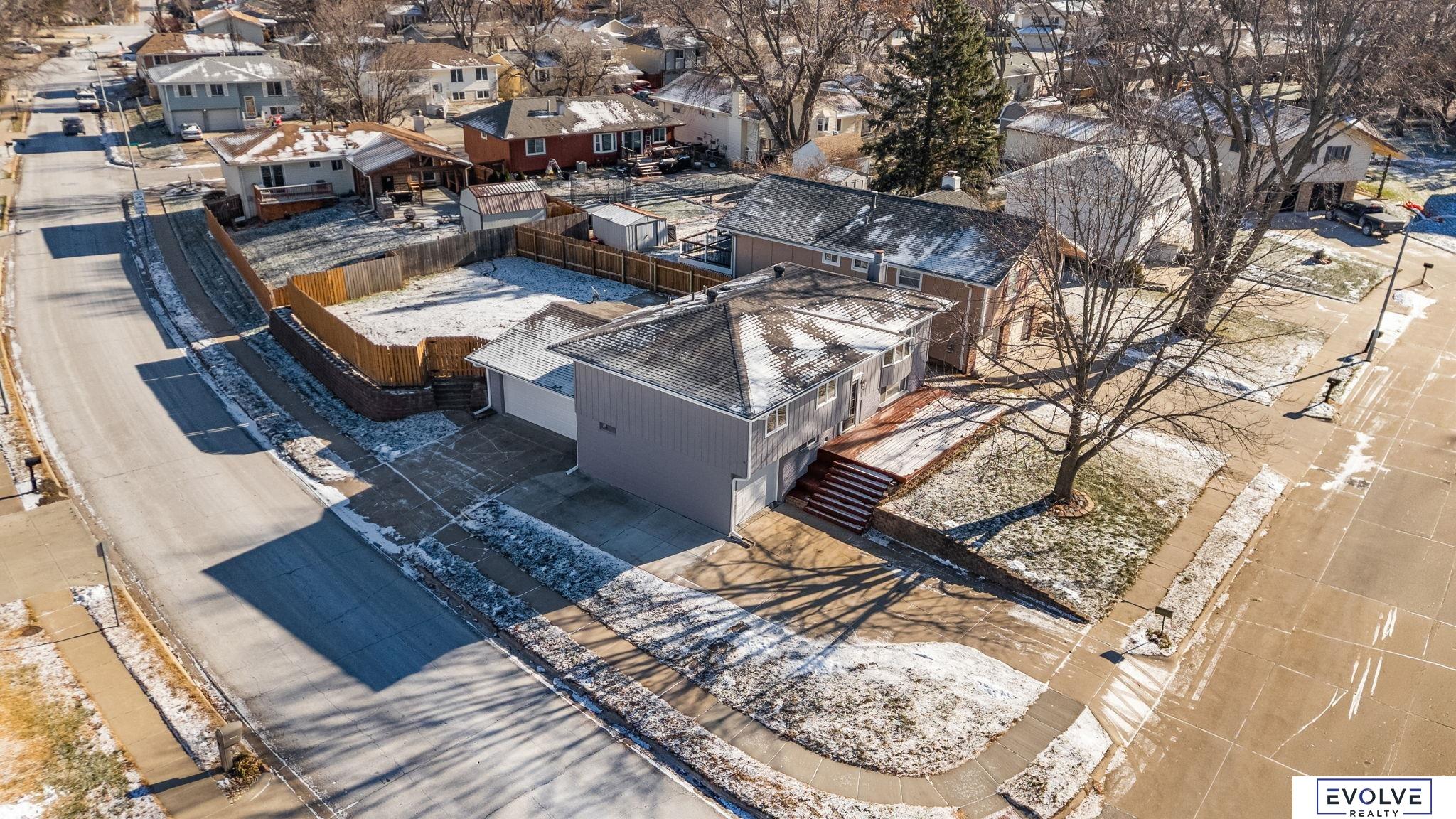 6355 S 140th Circle
