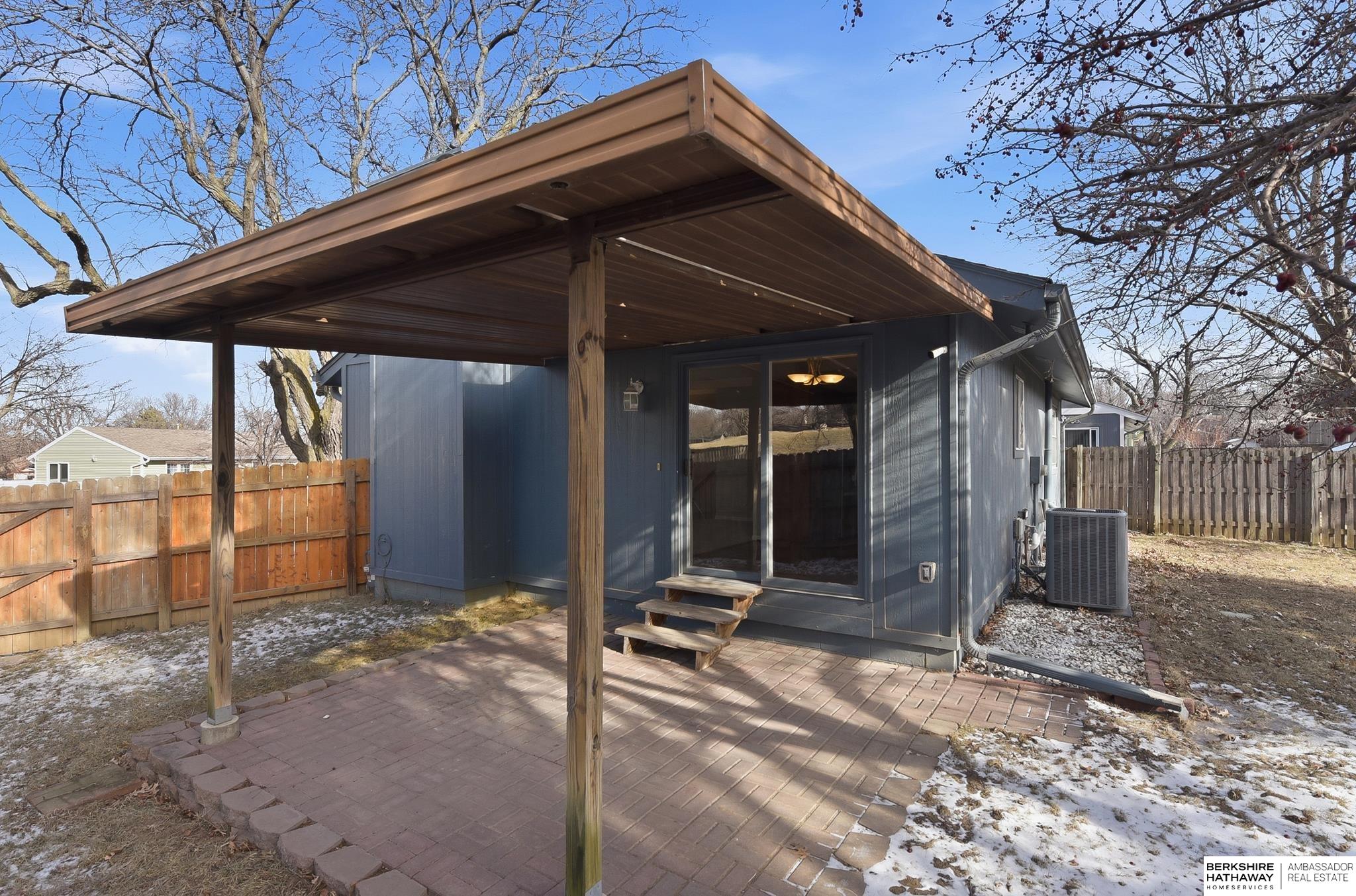 5180 S 147th Circle
