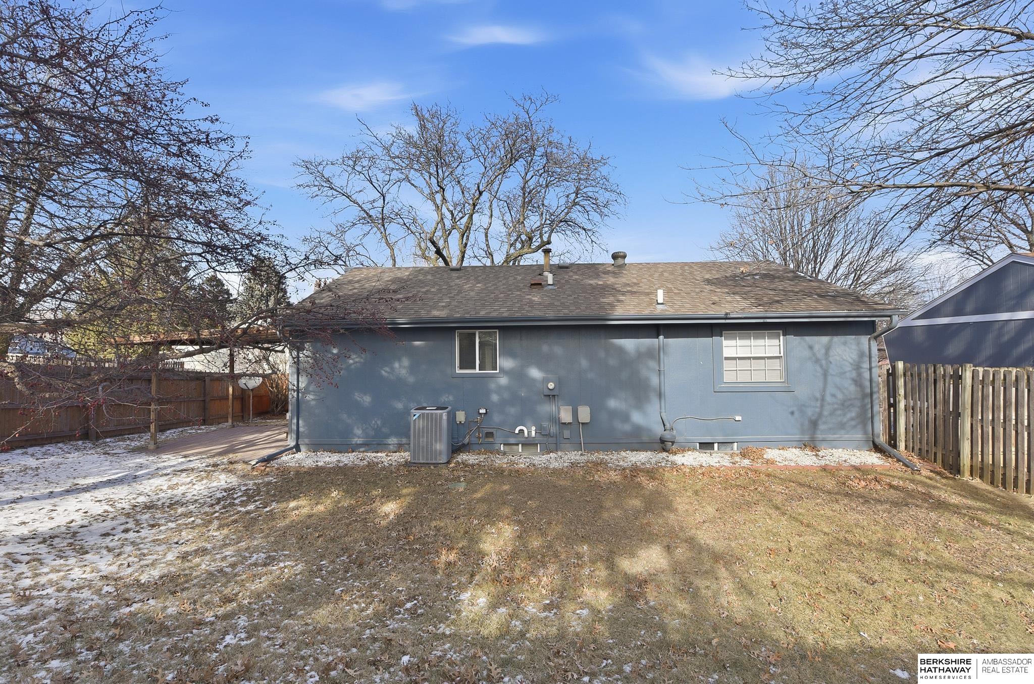 5180 S 147th Circle