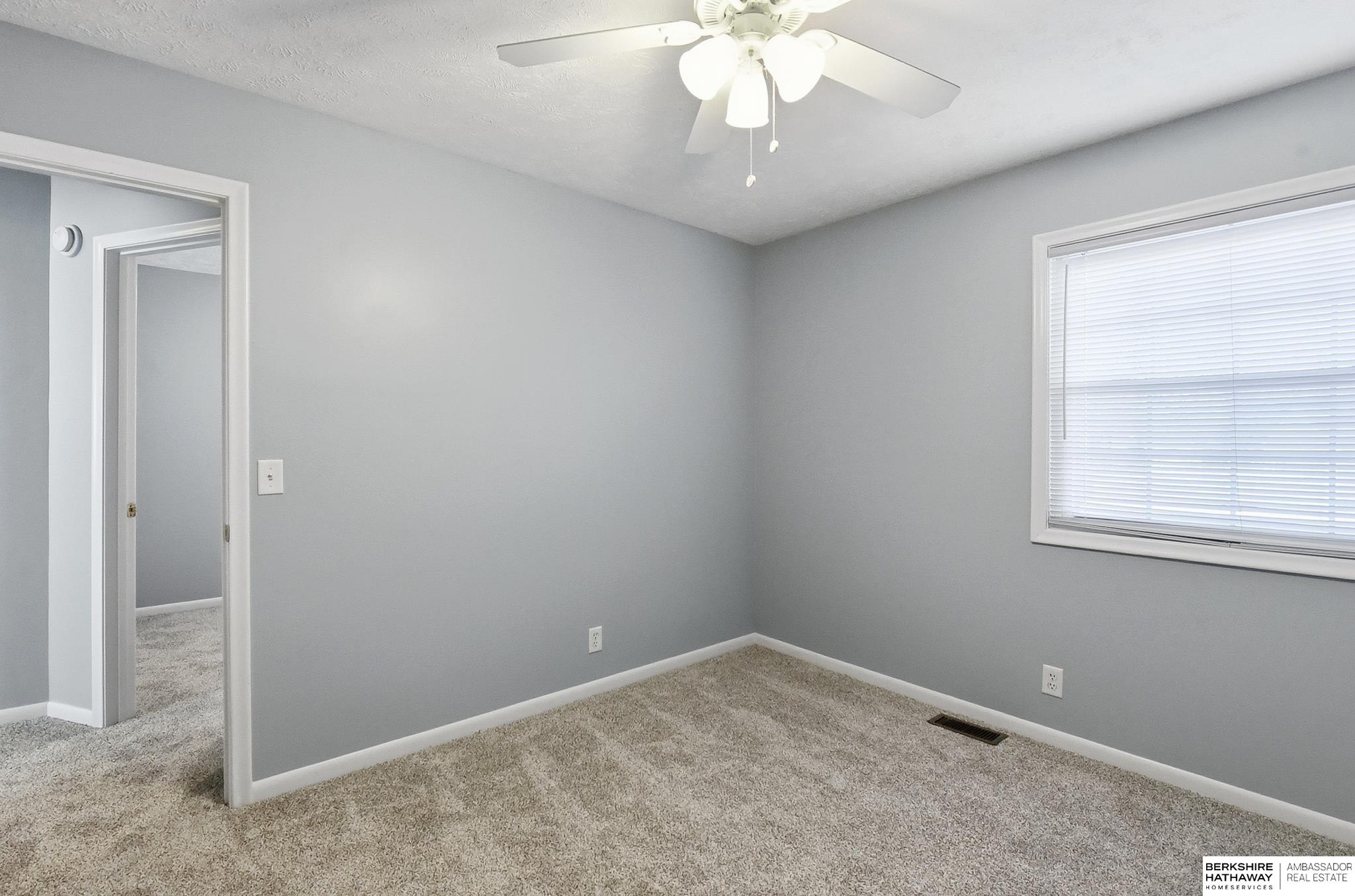 5180 S 147th Circle