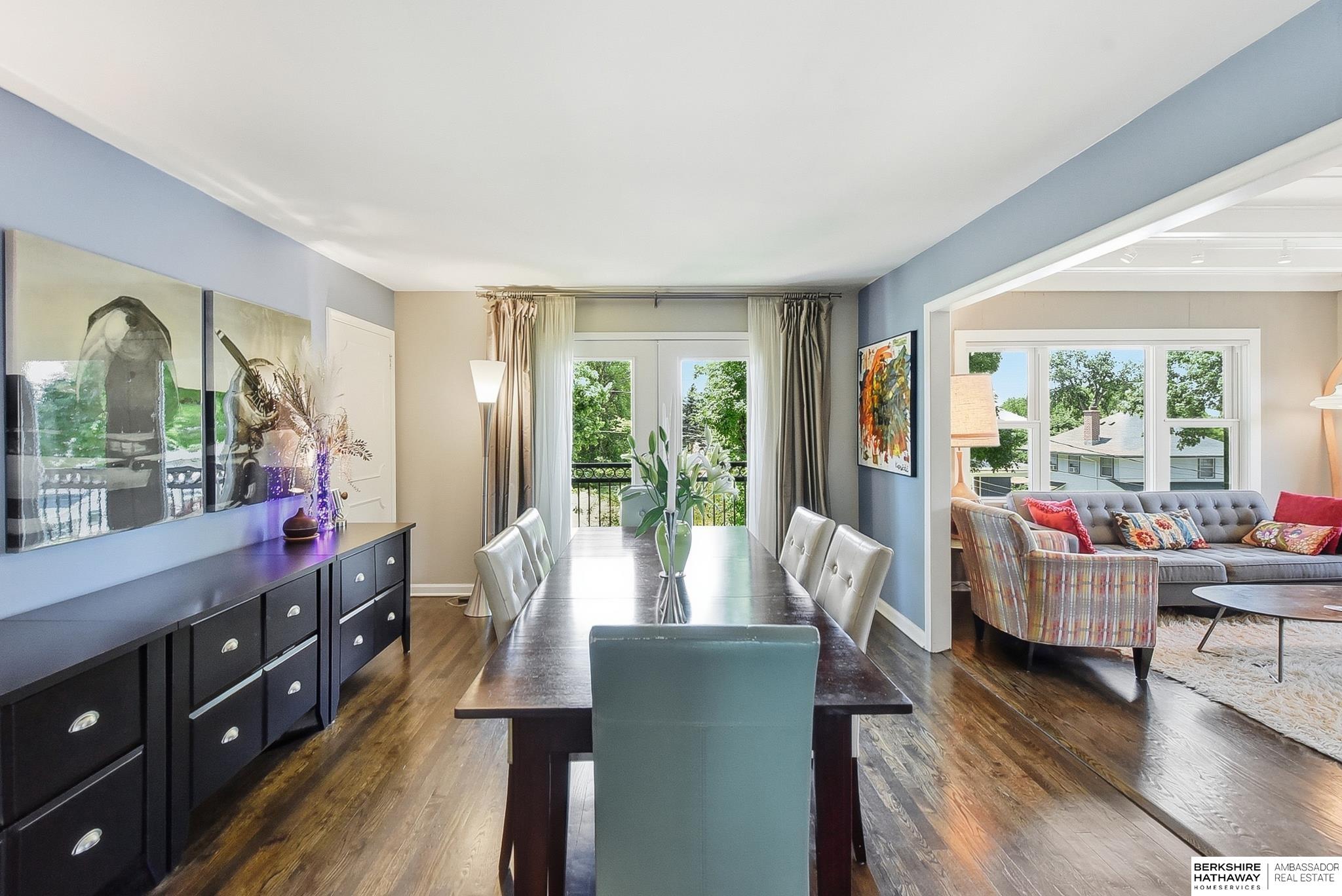 4022 & 4024 Burt Street