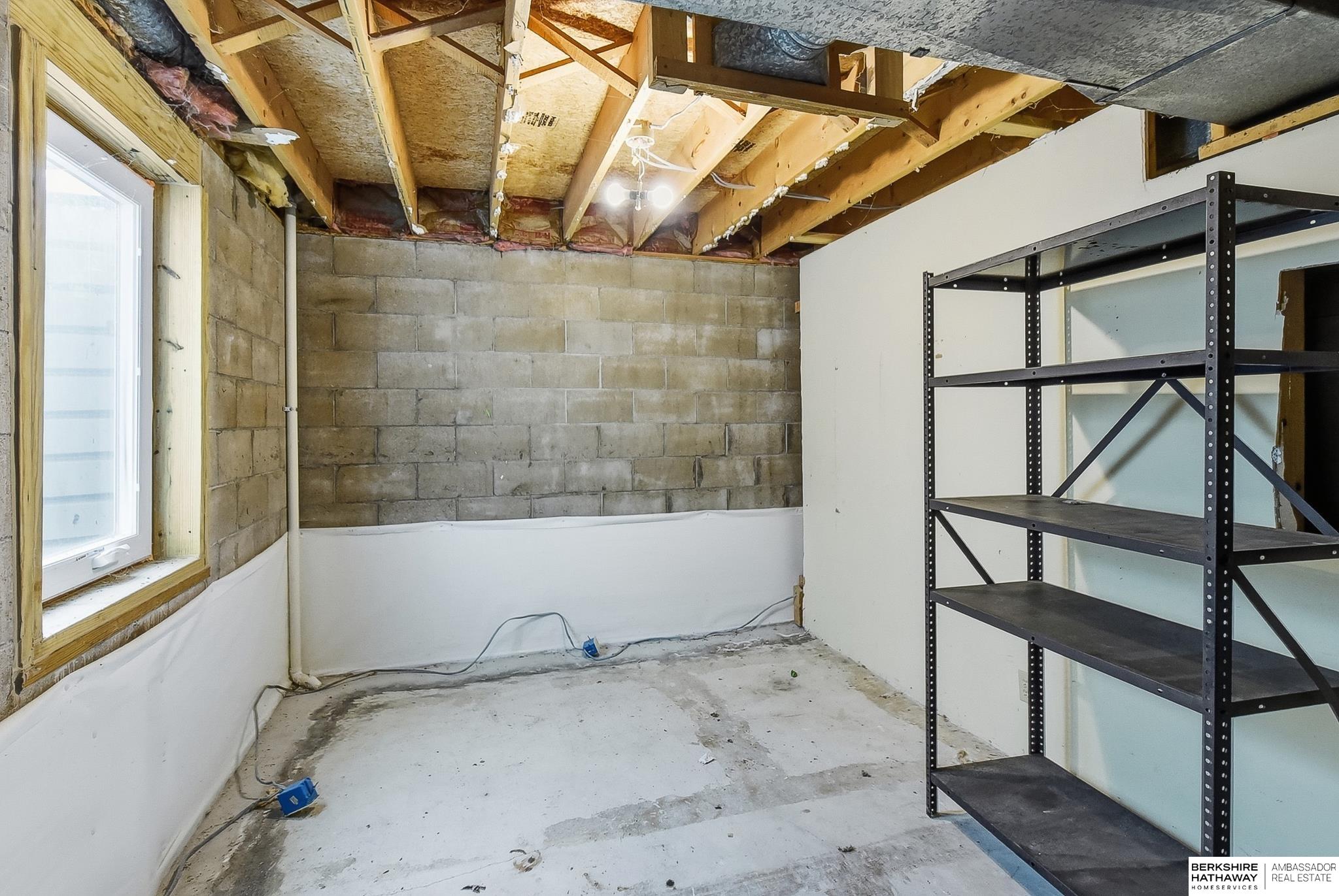 1212 Cedarwoods Drive