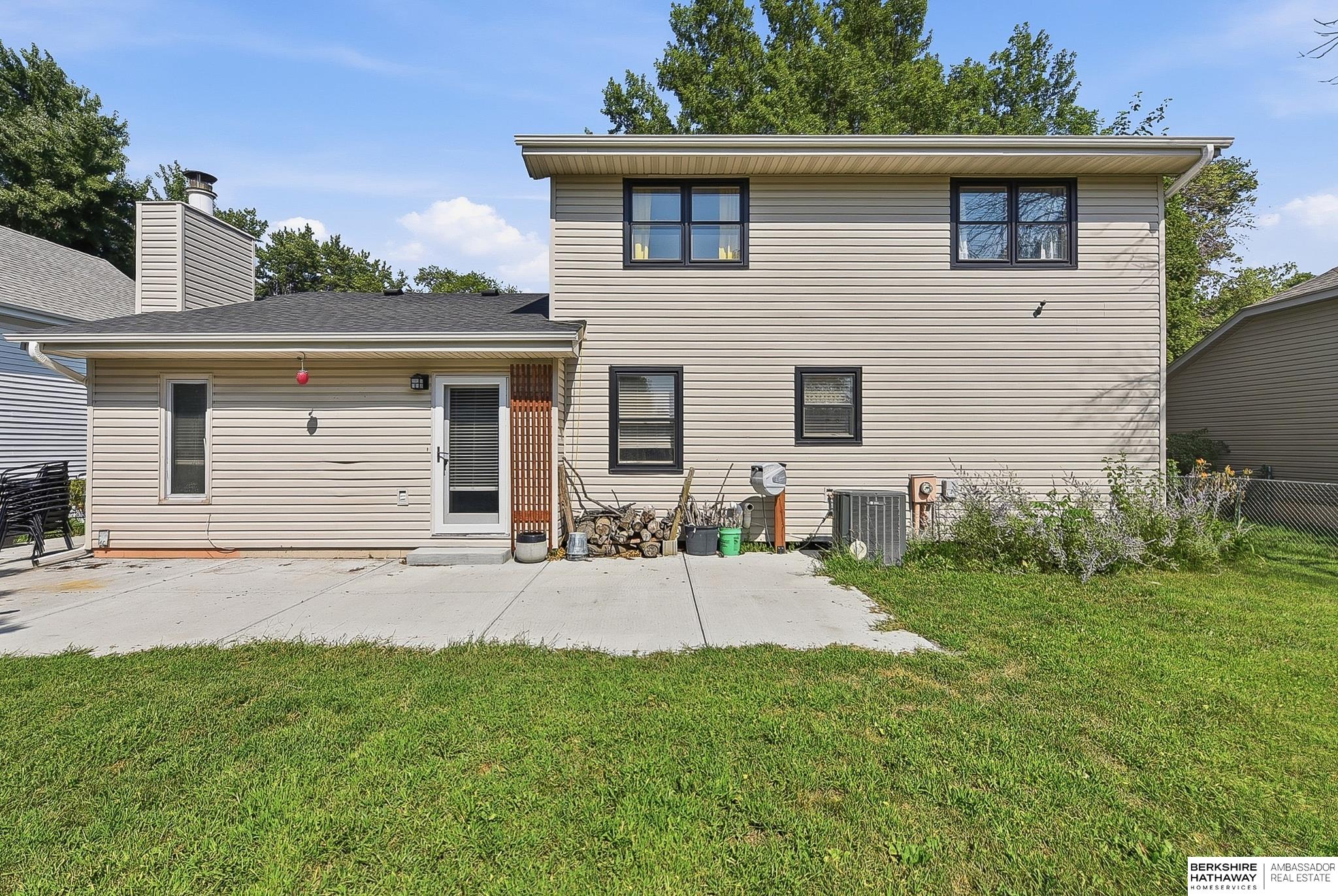 1212 Cedarwoods Drive