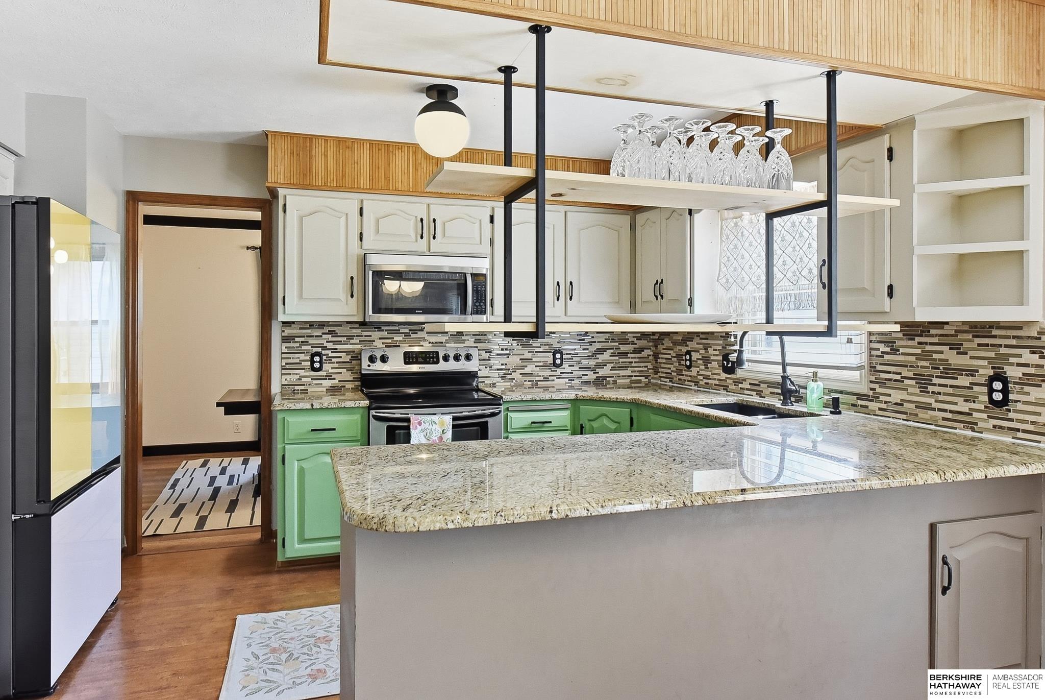 1212 Cedarwoods Drive