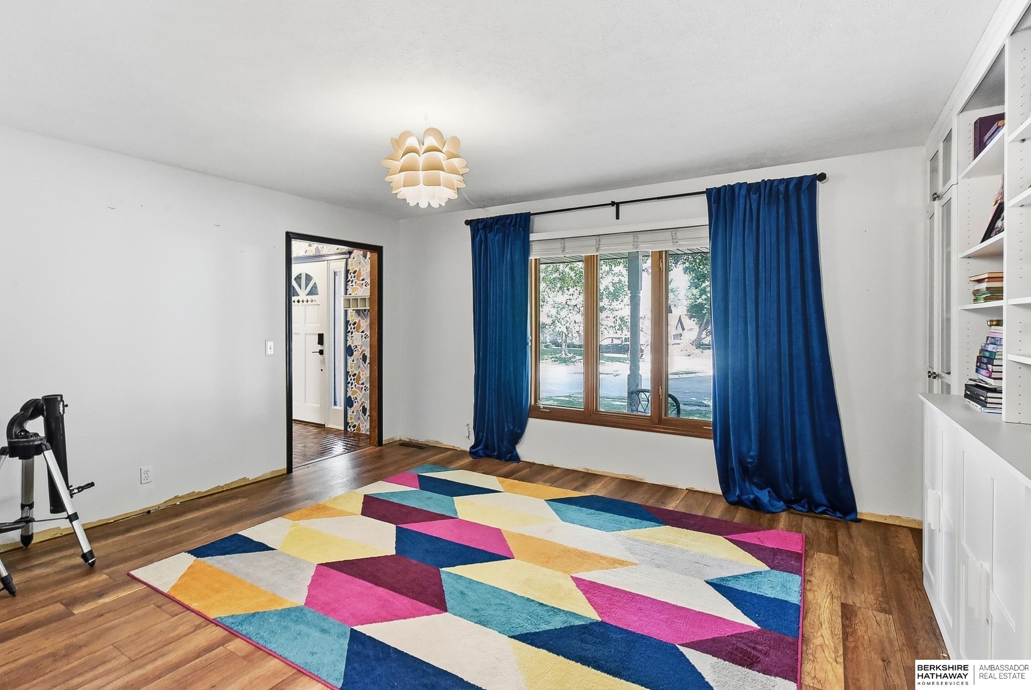 1212 Cedarwoods Drive