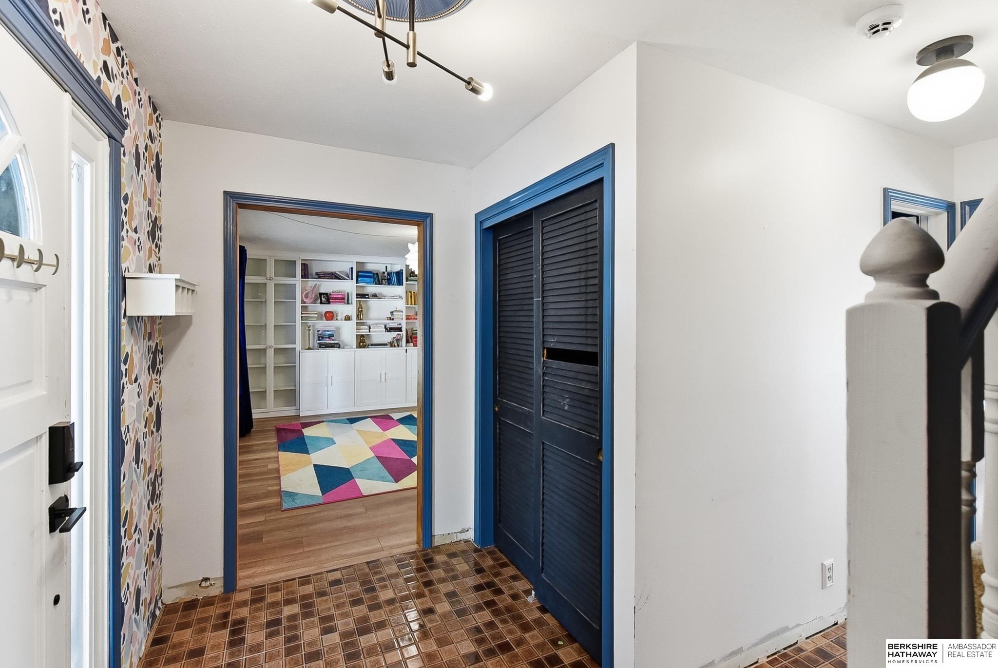 1212 Cedarwoods Drive