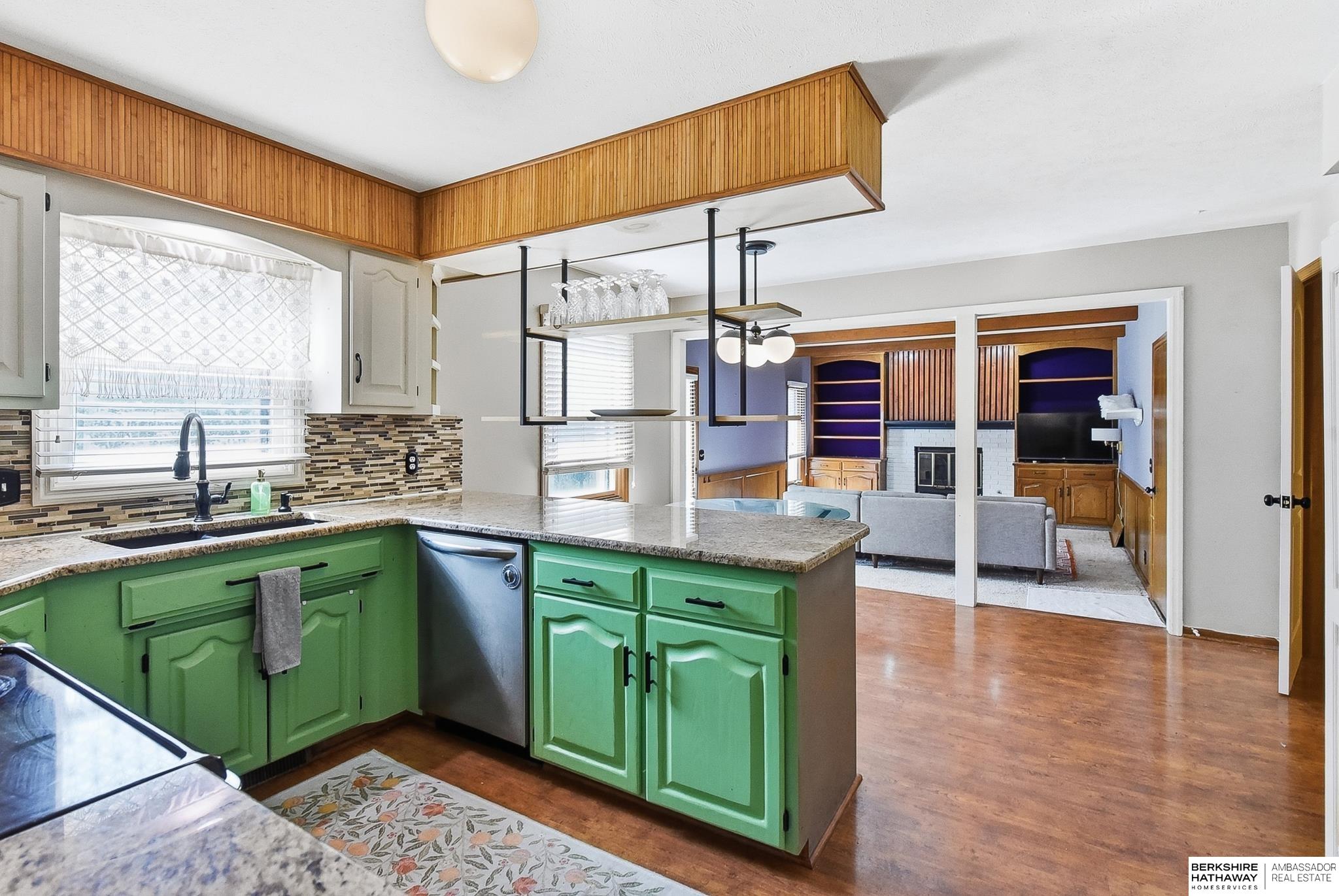 1212 Cedarwoods Drive