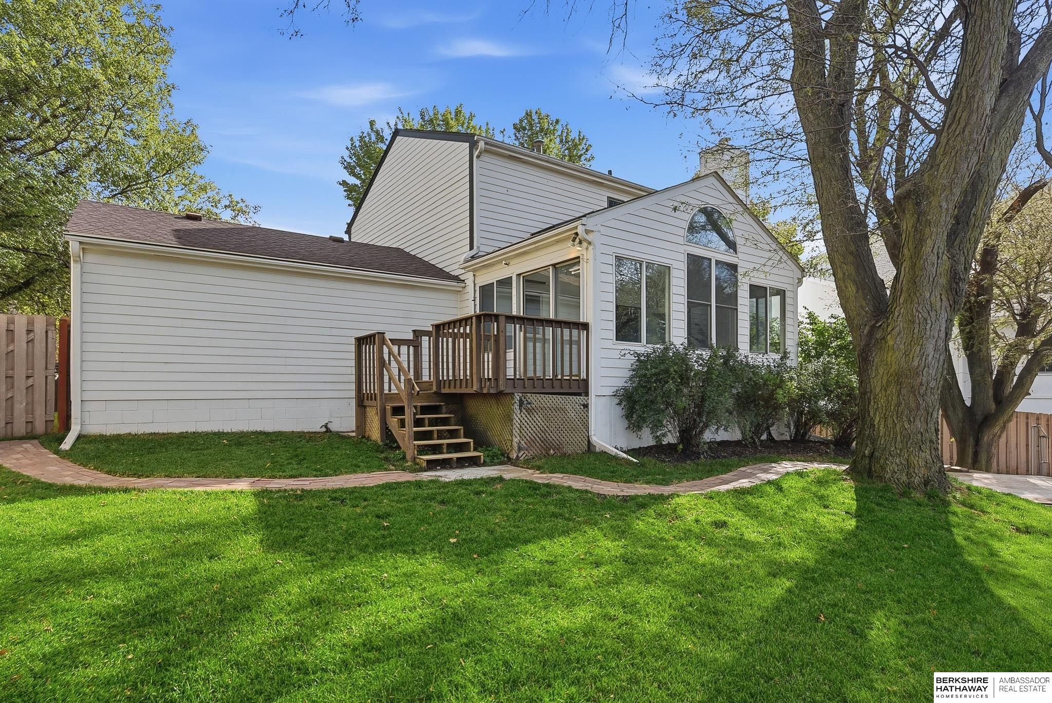 2330 Mayfair Drive