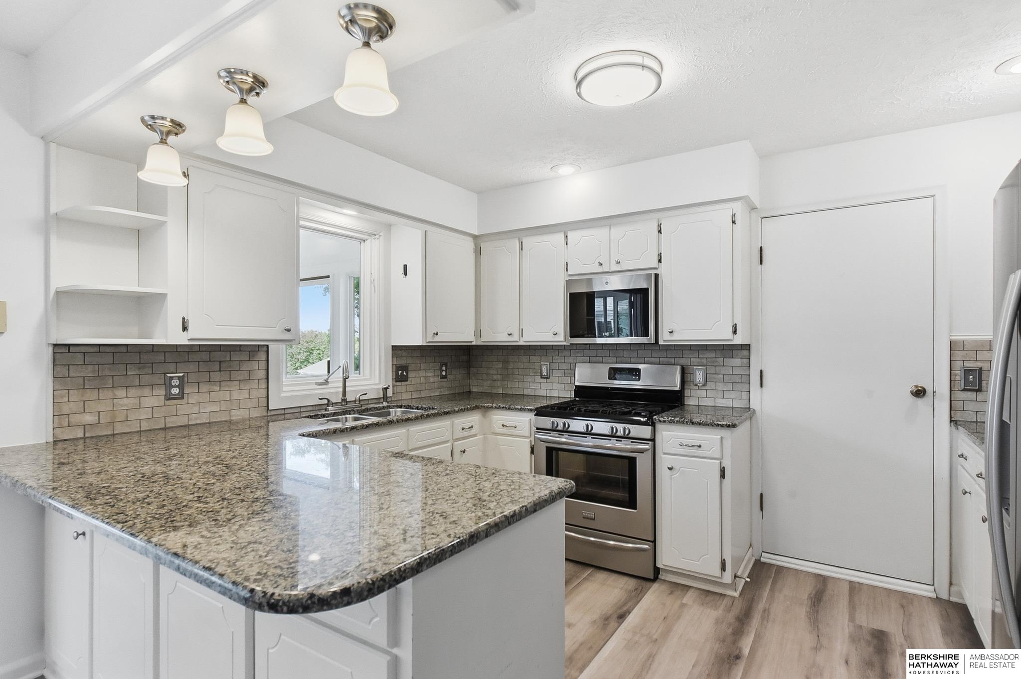 2330 Mayfair Drive