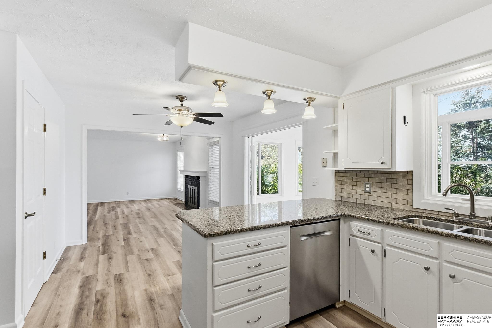 2330 Mayfair Drive
