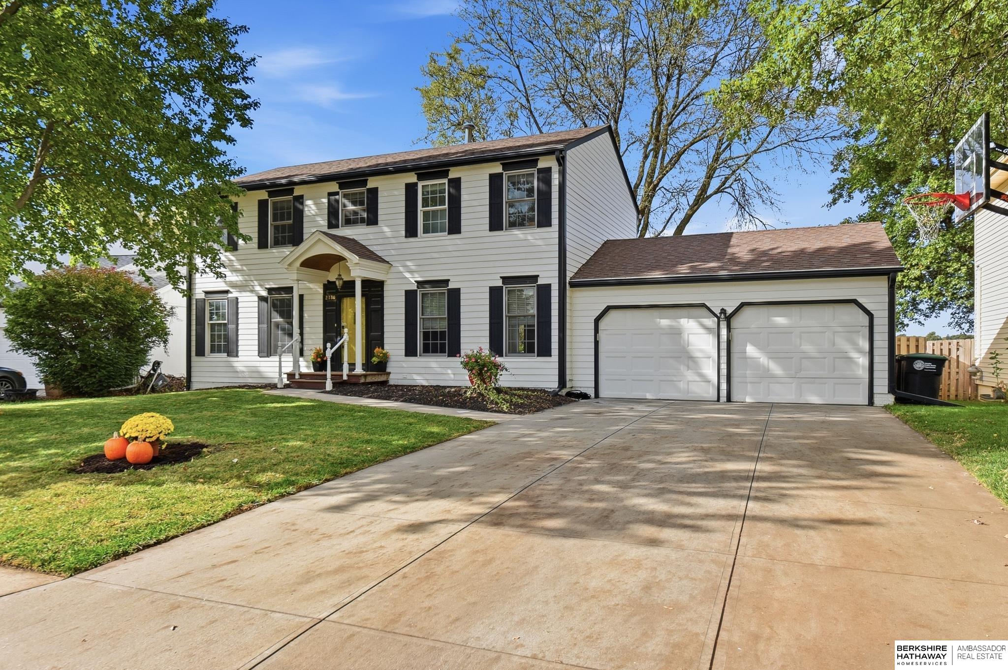 2330 Mayfair Drive