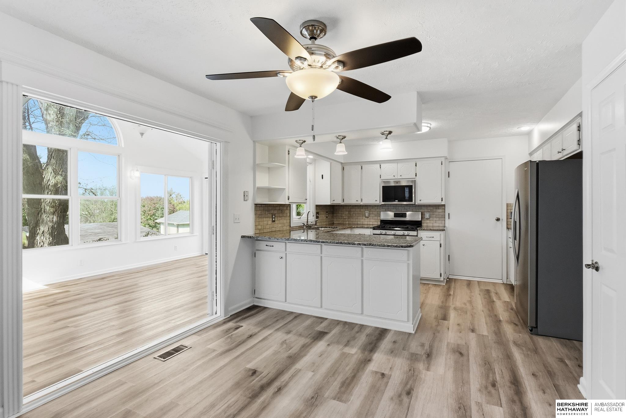 2330 Mayfair Drive
