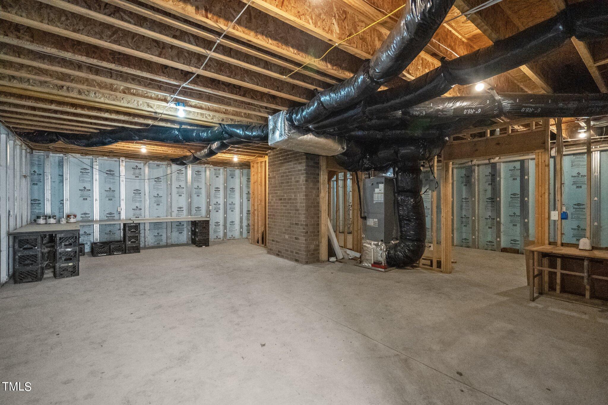 9557 Hester Road