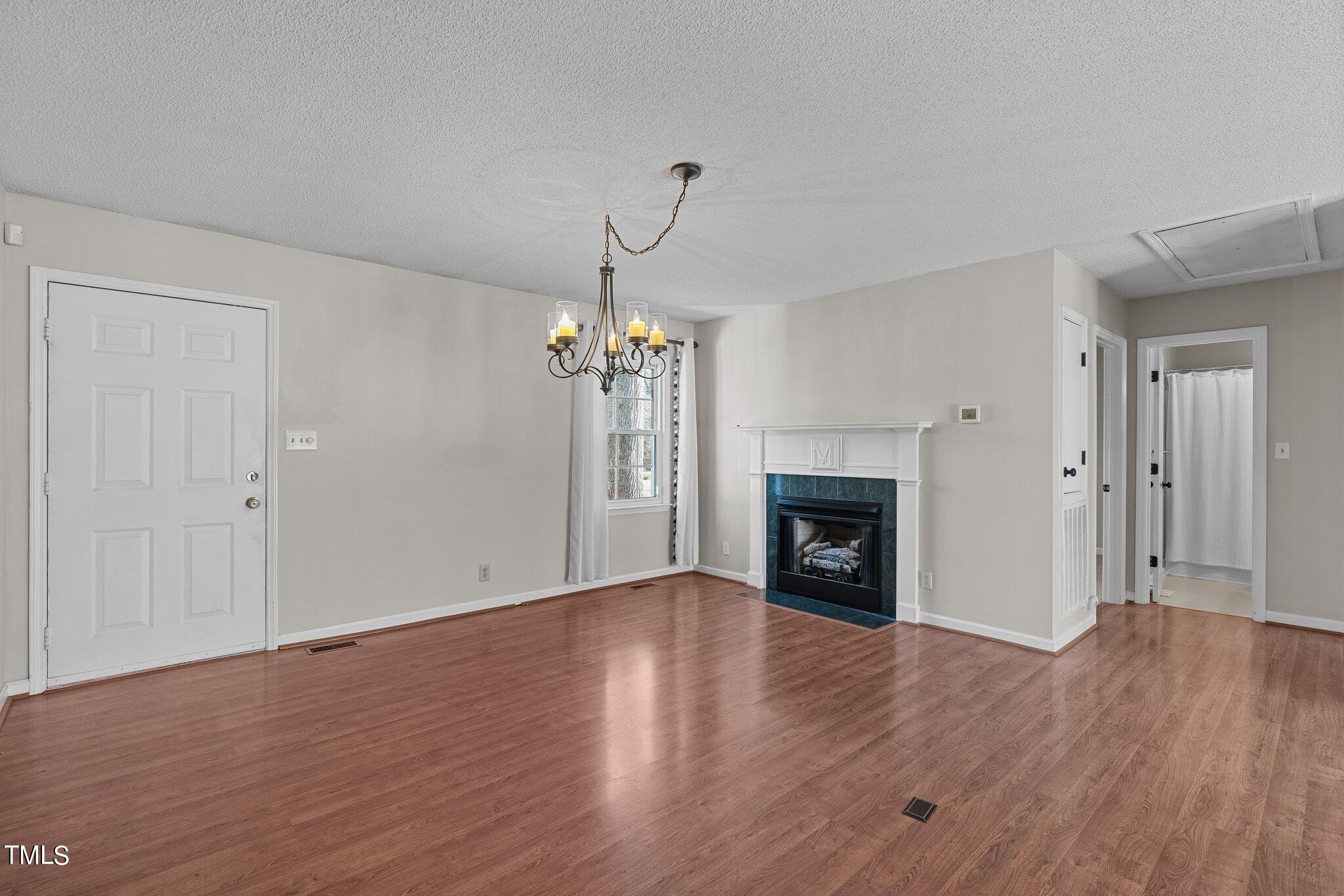 1807 Dimmocks Mill Road