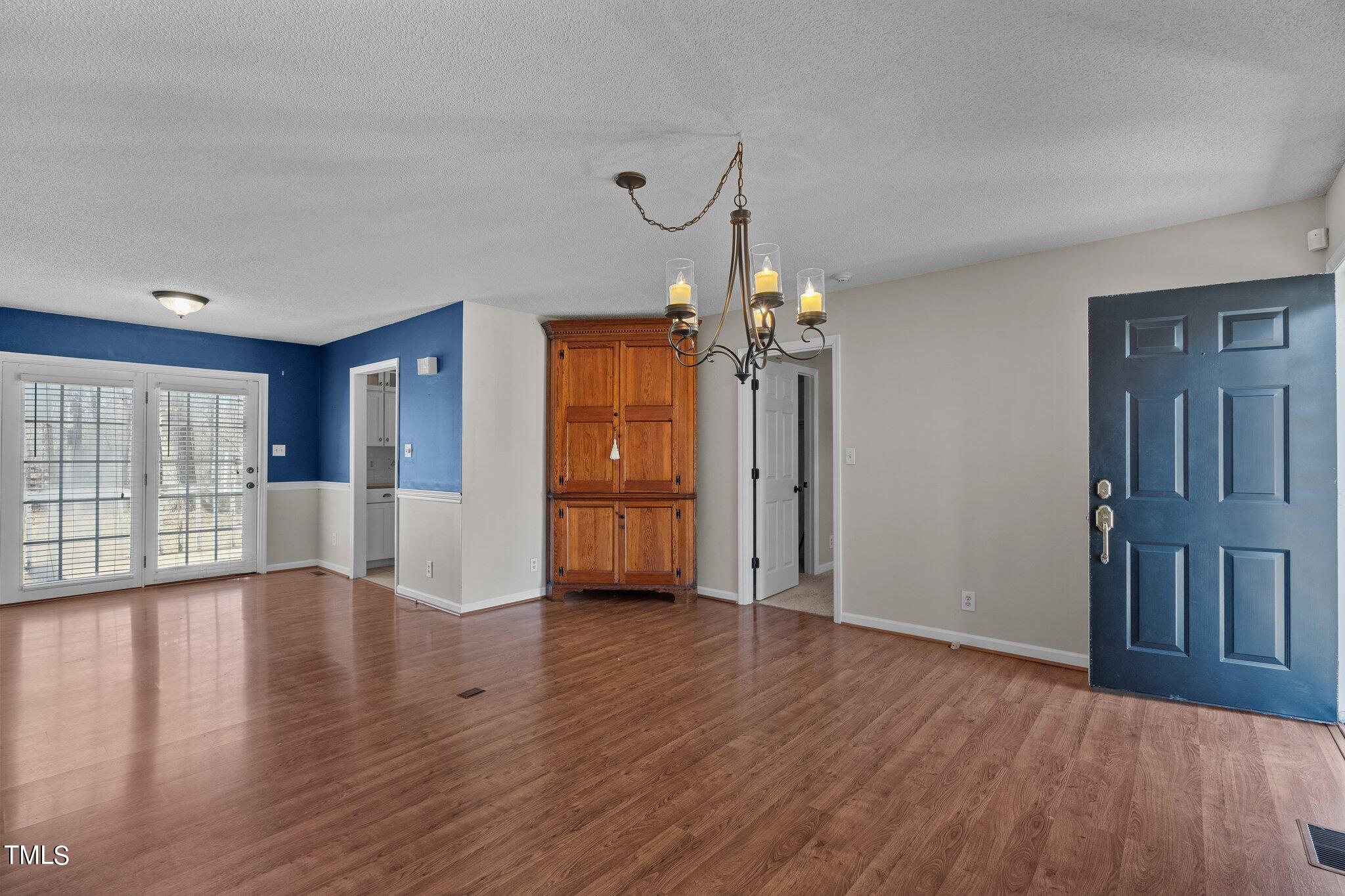 1807 Dimmocks Mill Road