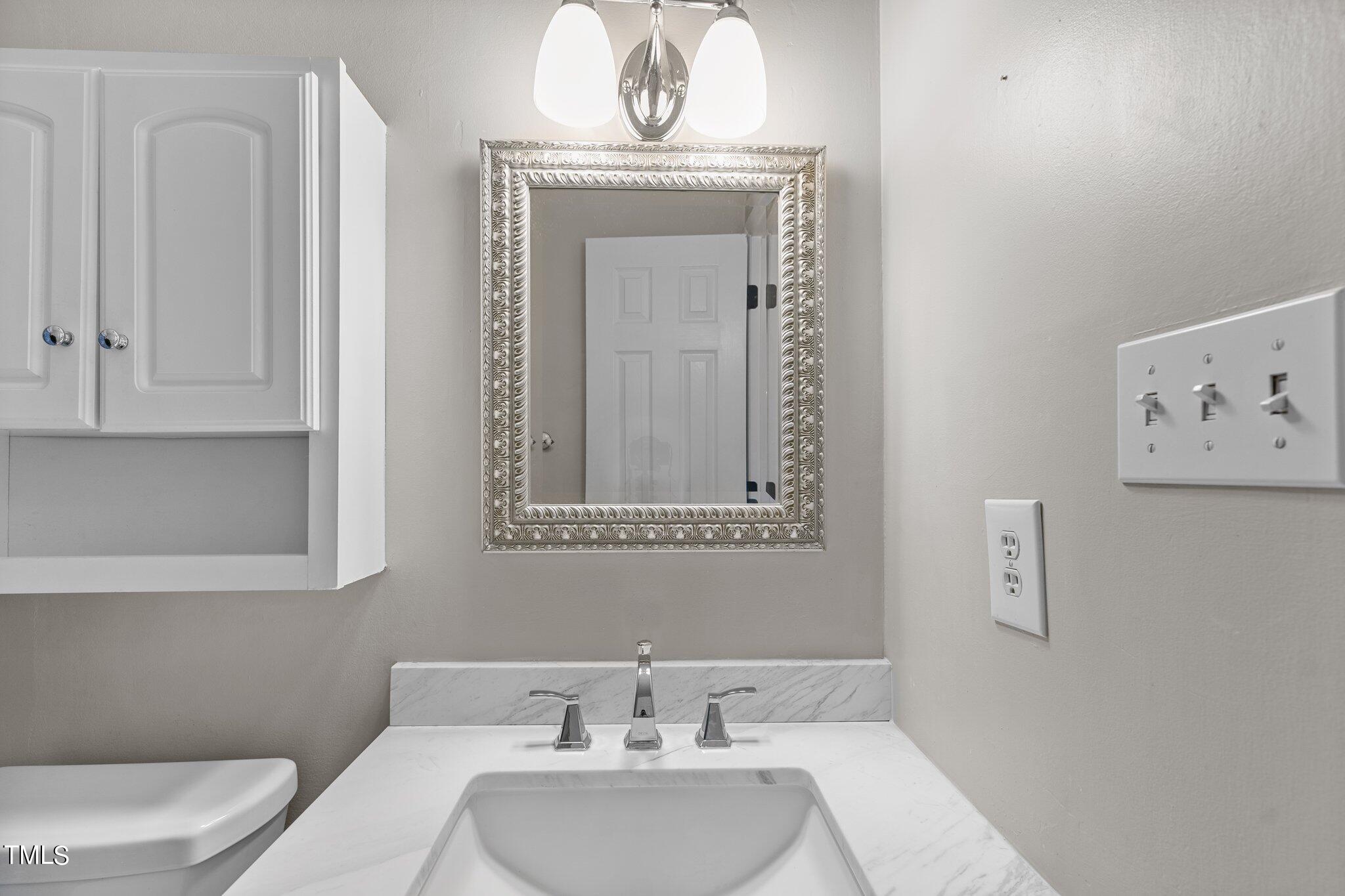 1807 Dimmocks Mill Road