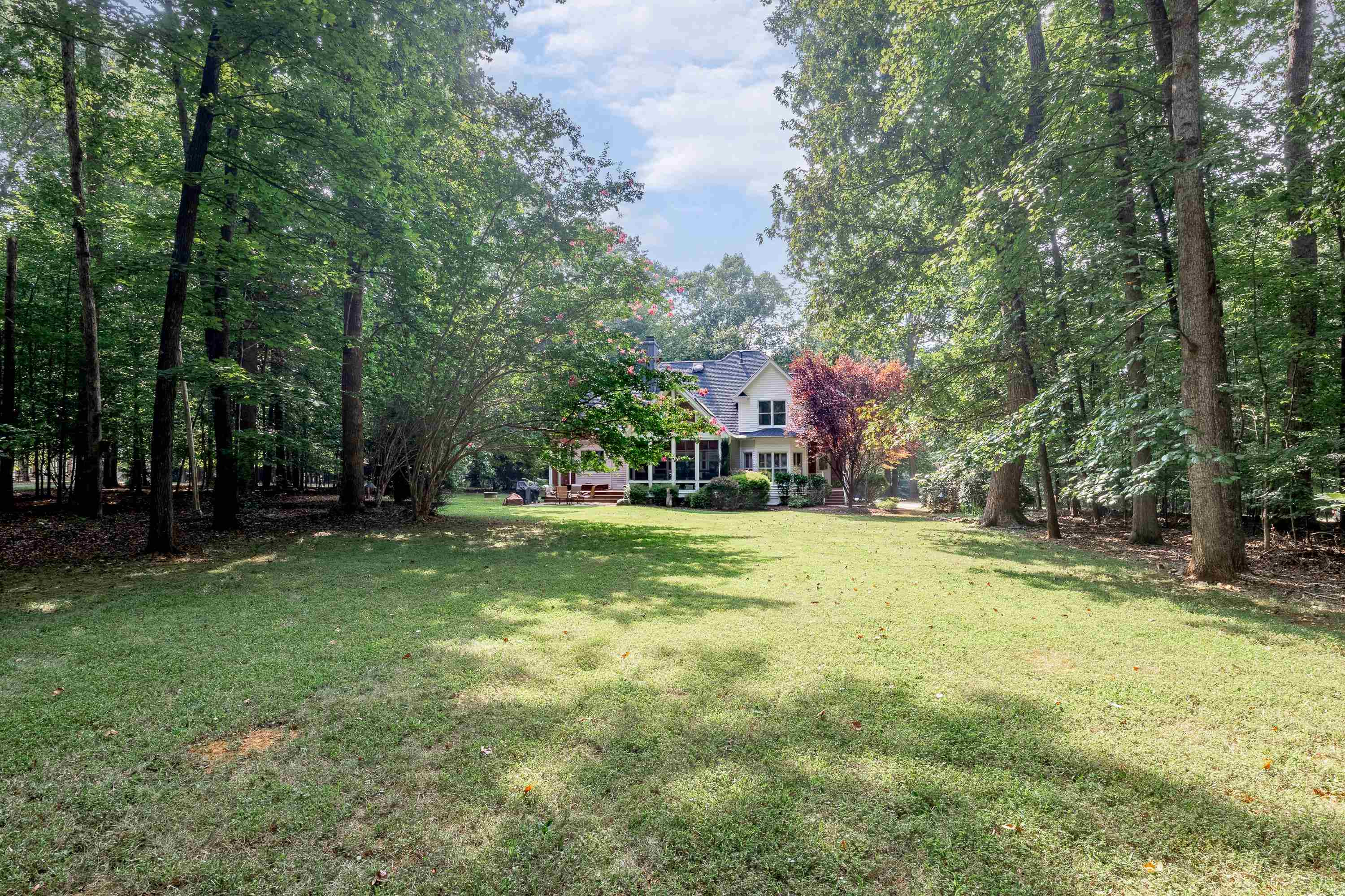 1621 Spring Lily Lane