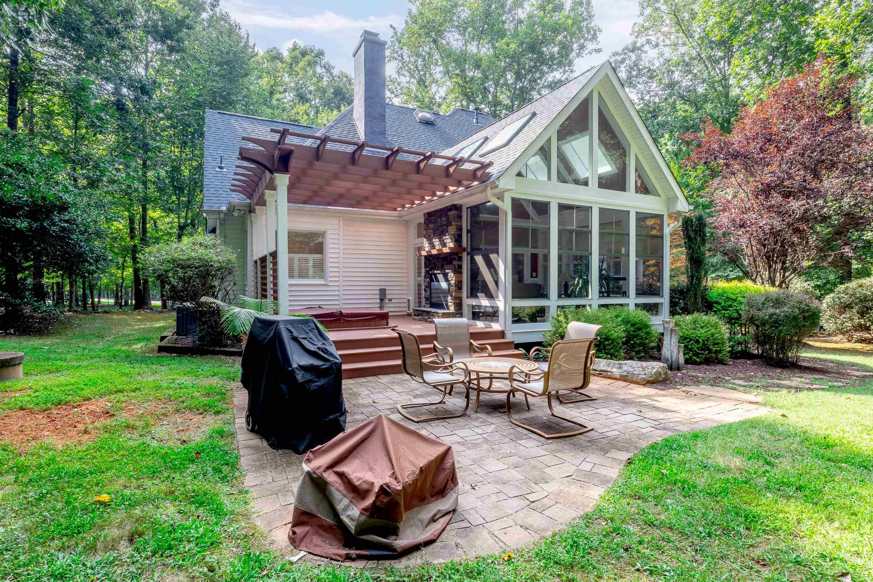 1621 Spring Lily Lane