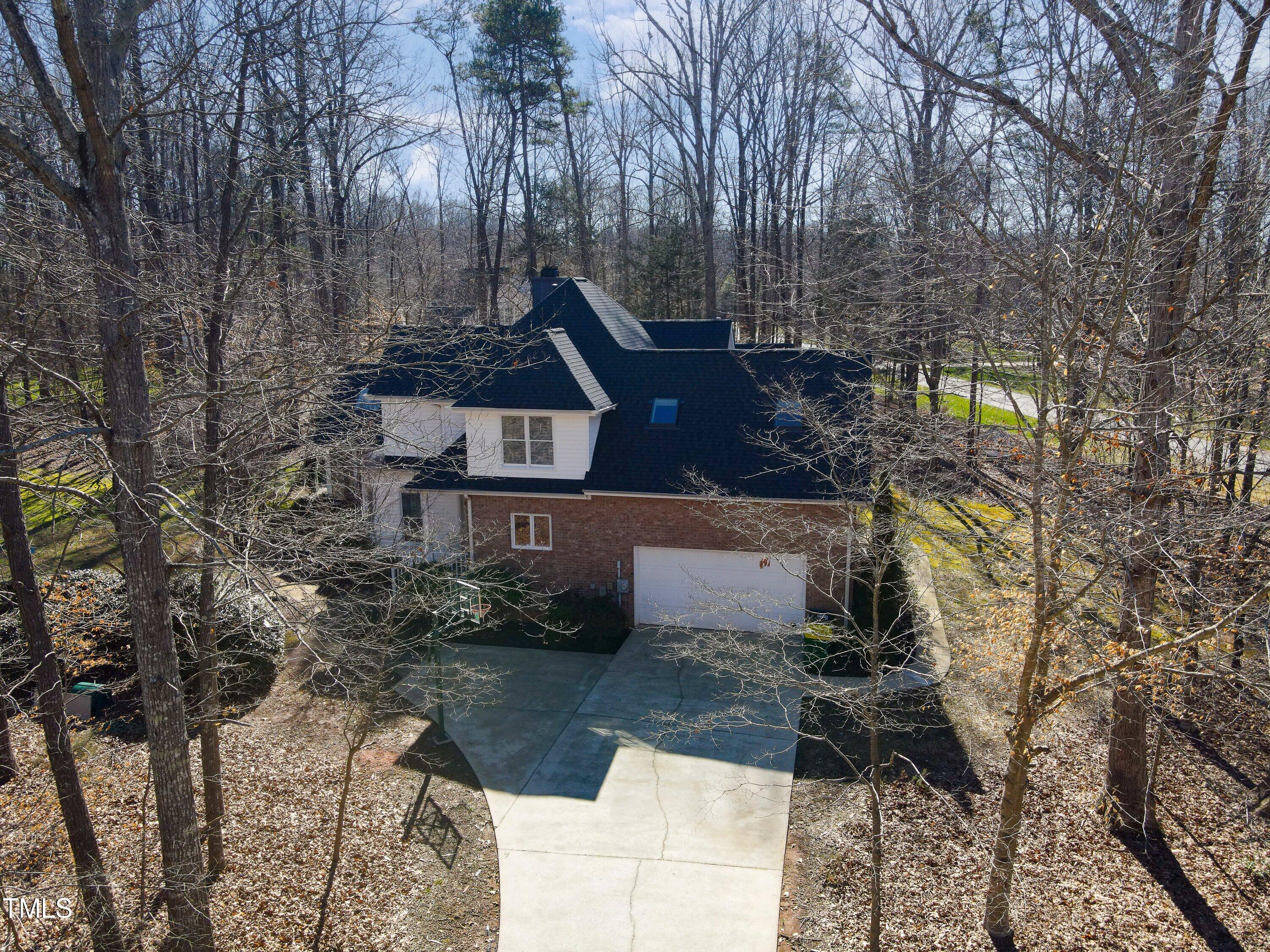 1621 Spring Lily Lane