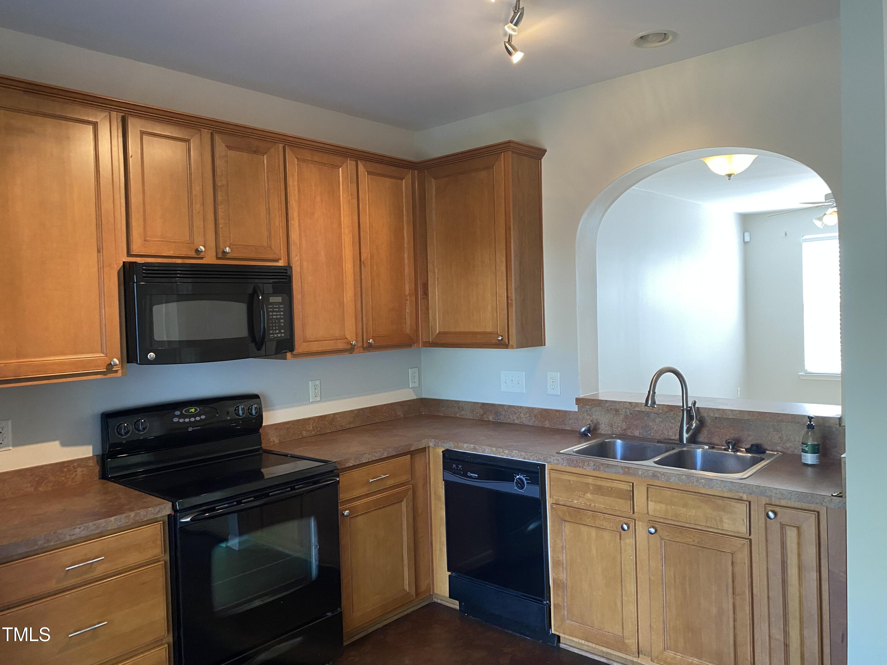 3604 Sugartree Place