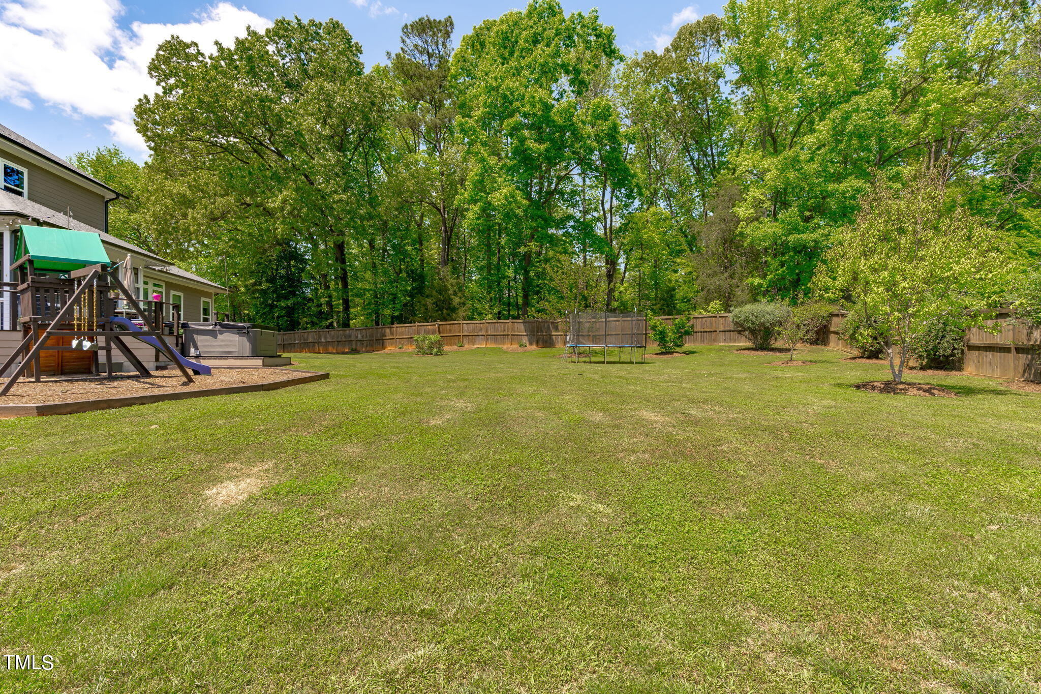 365 Cairns Way
