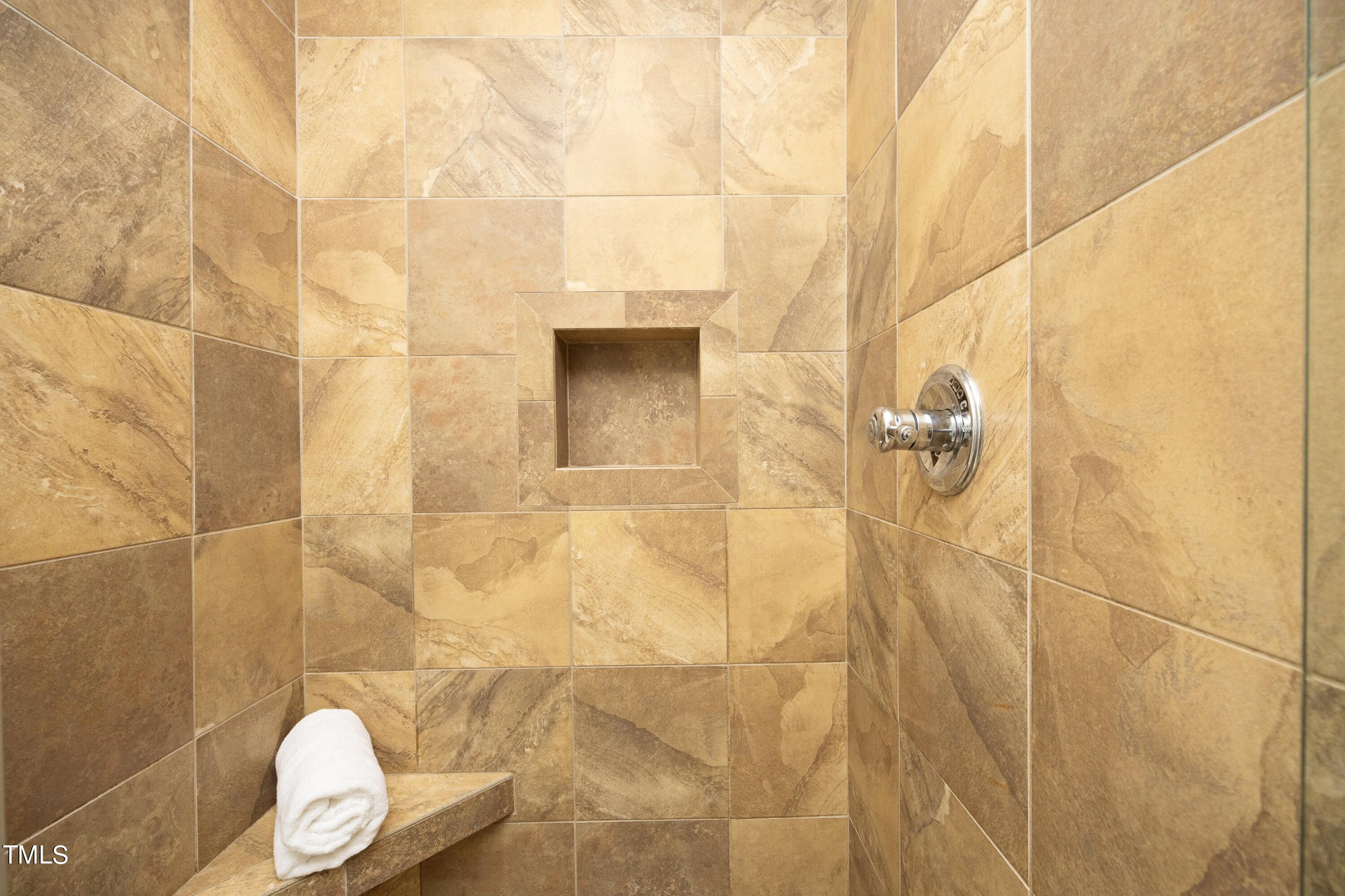 437 Powell Place Lane